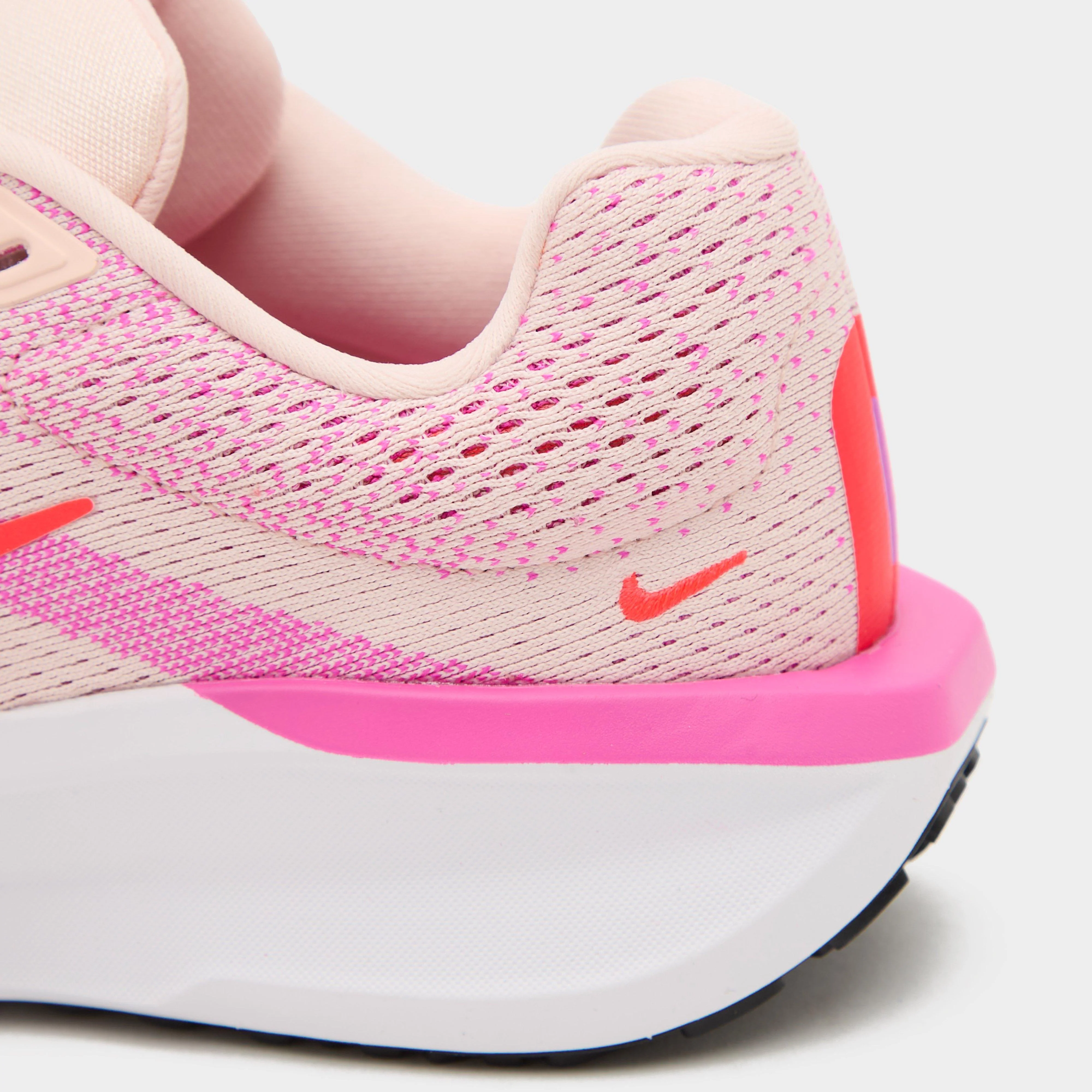 Women’s Winflo 11 Road Running Shoes - Image 6