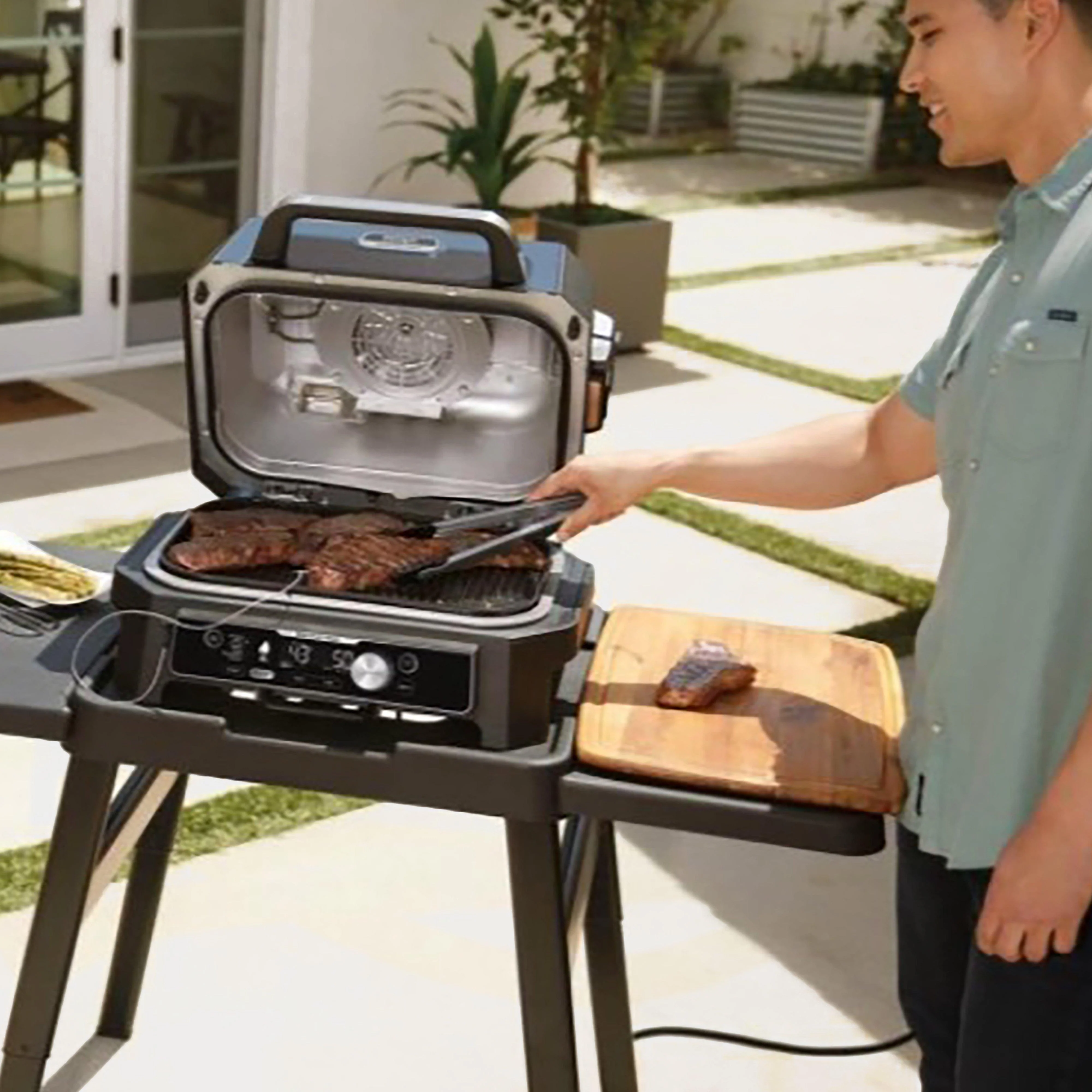 Woodfire Pro Connect XL Electric BBQ Grill & Smoker - Image 4
