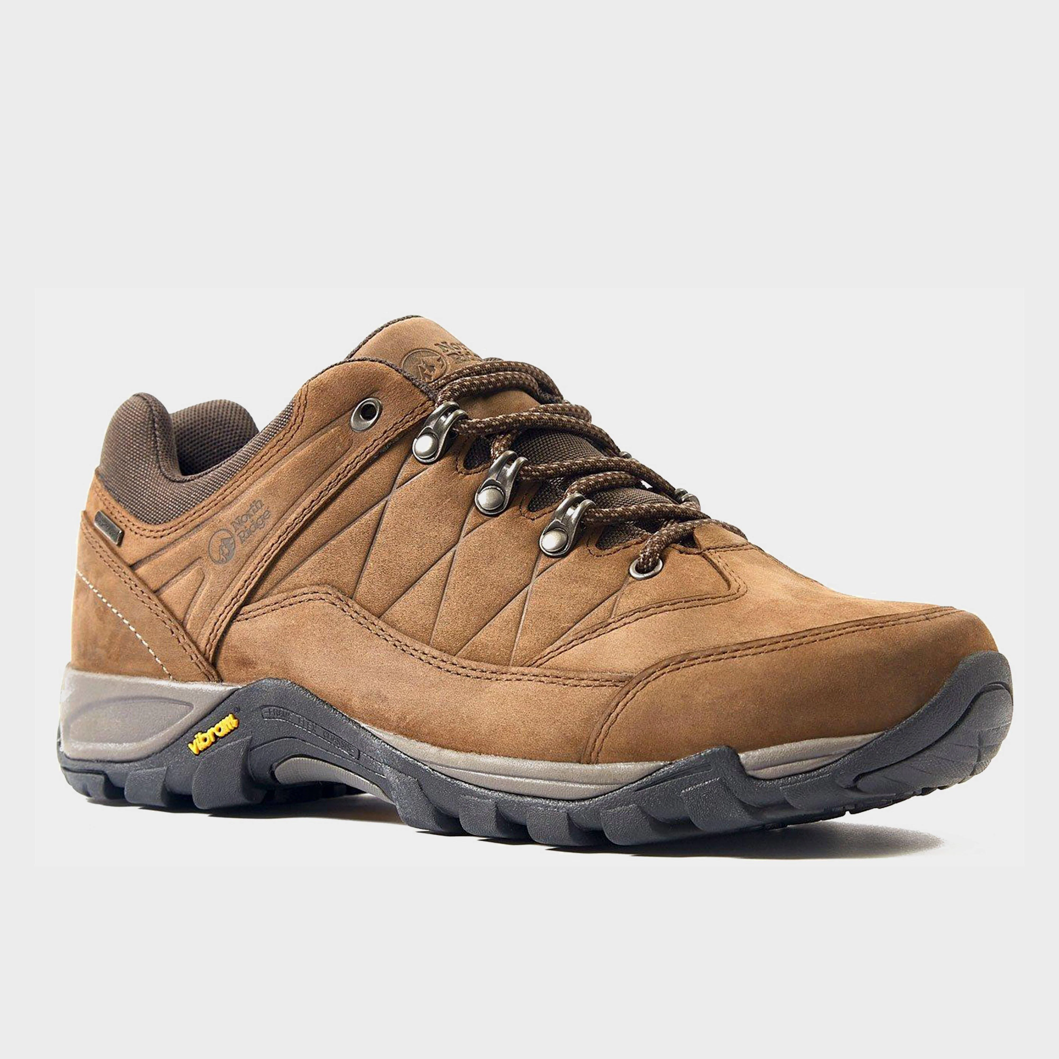 Men's Luxor Low 2 Waterproof Walking Shoes - Image 2