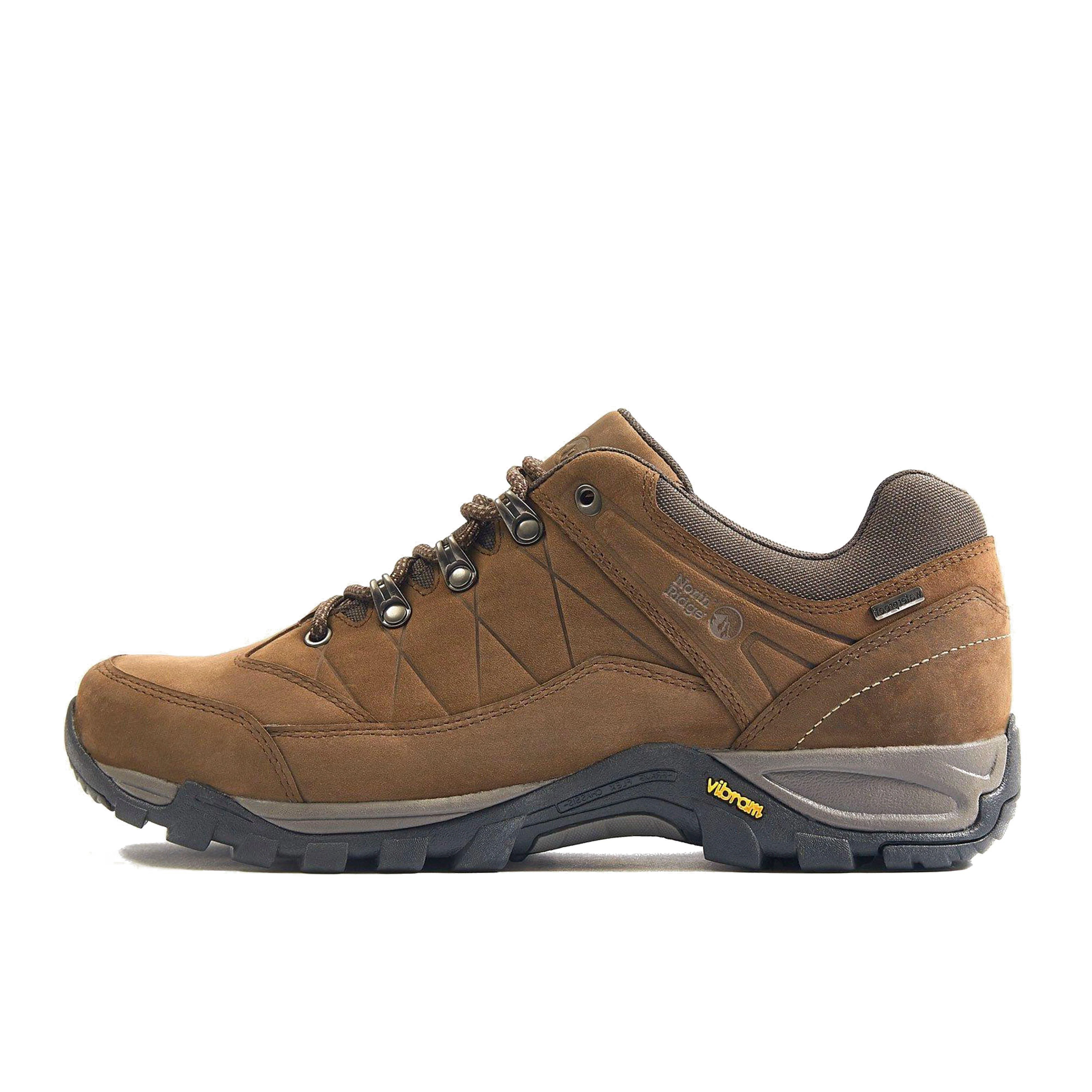 Men's Luxor Low 2 Waterproof Walking Shoes - Image 4