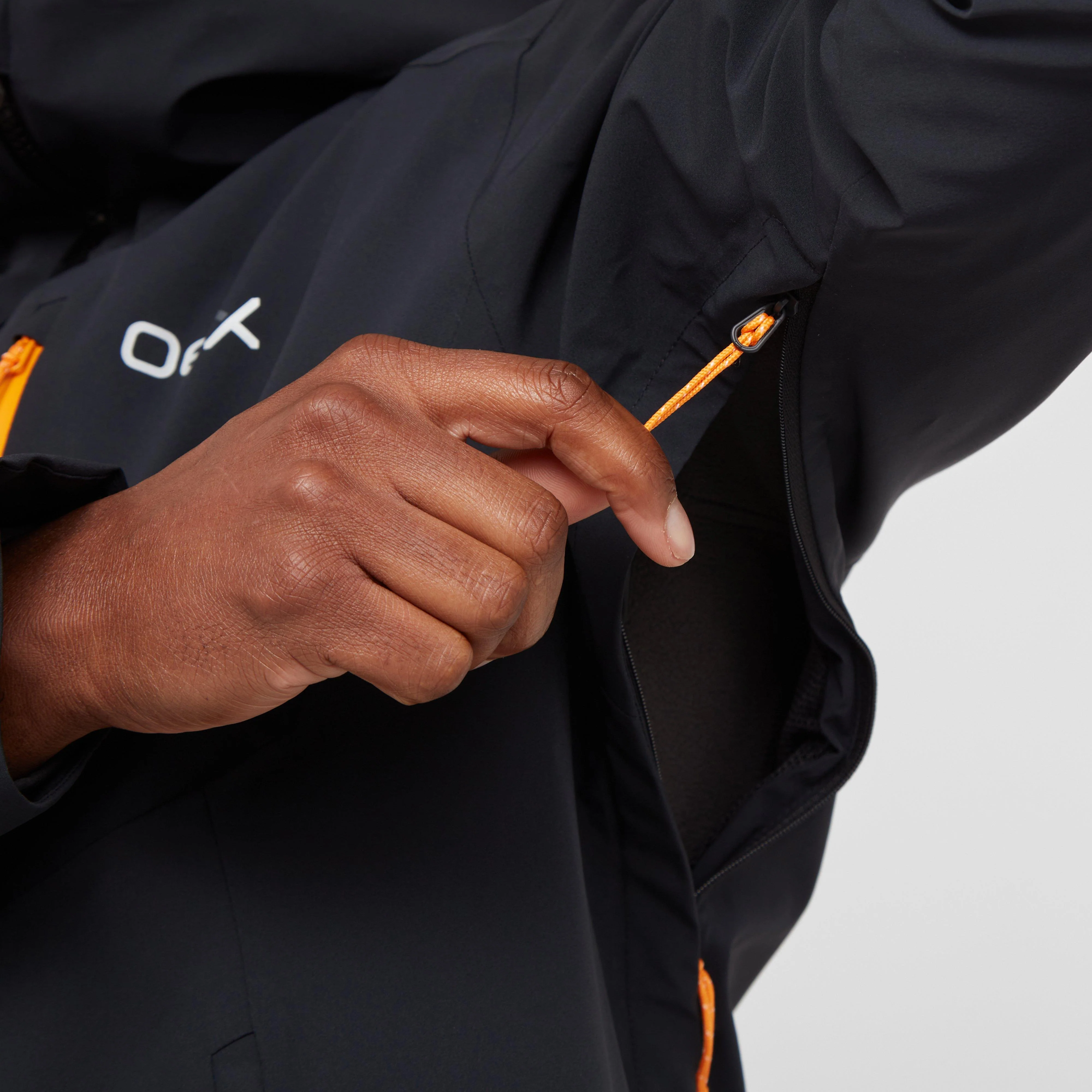 Men’s Aonach II Waterproof Jacket - Image 7