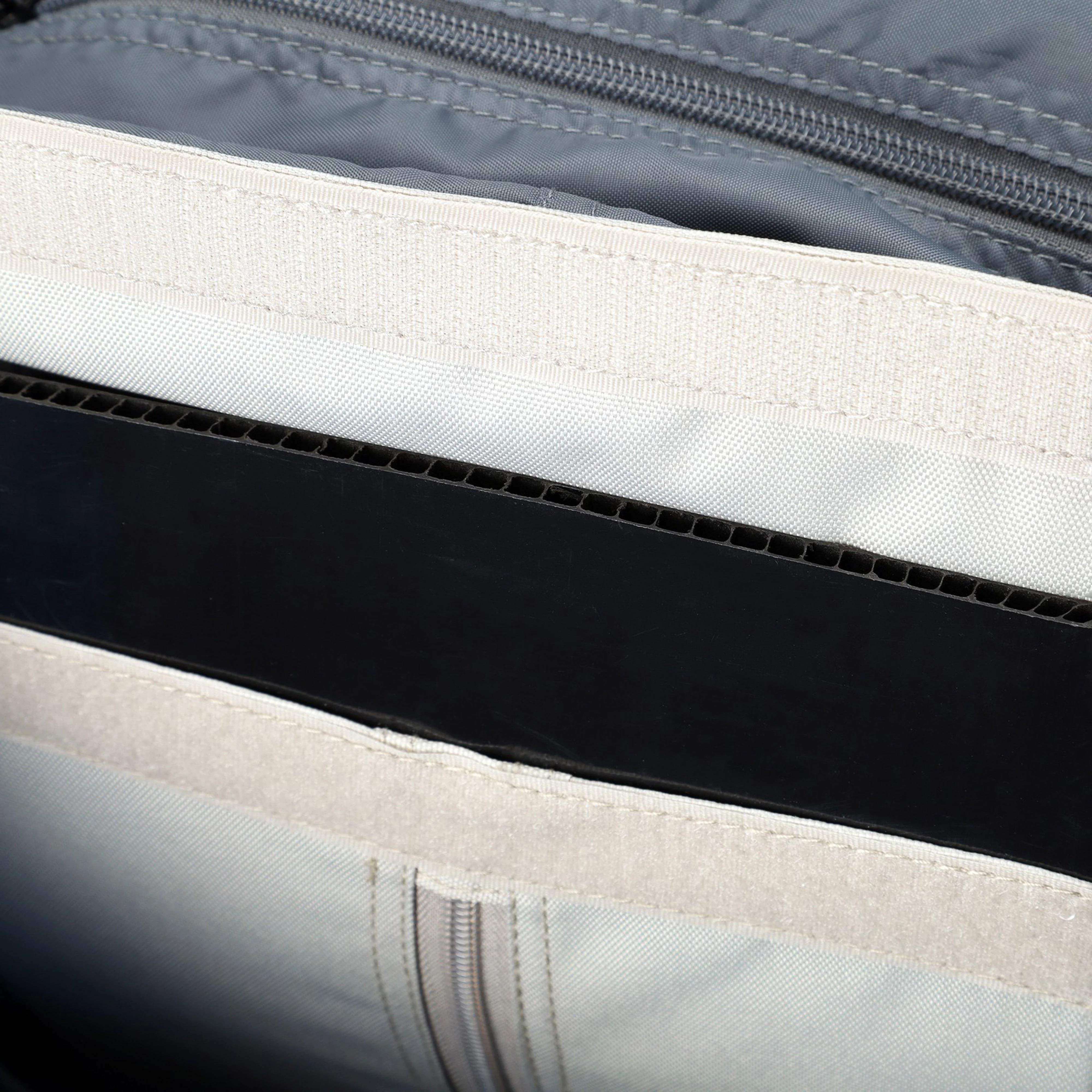 Vallo Air 36 Backpack - Image 15