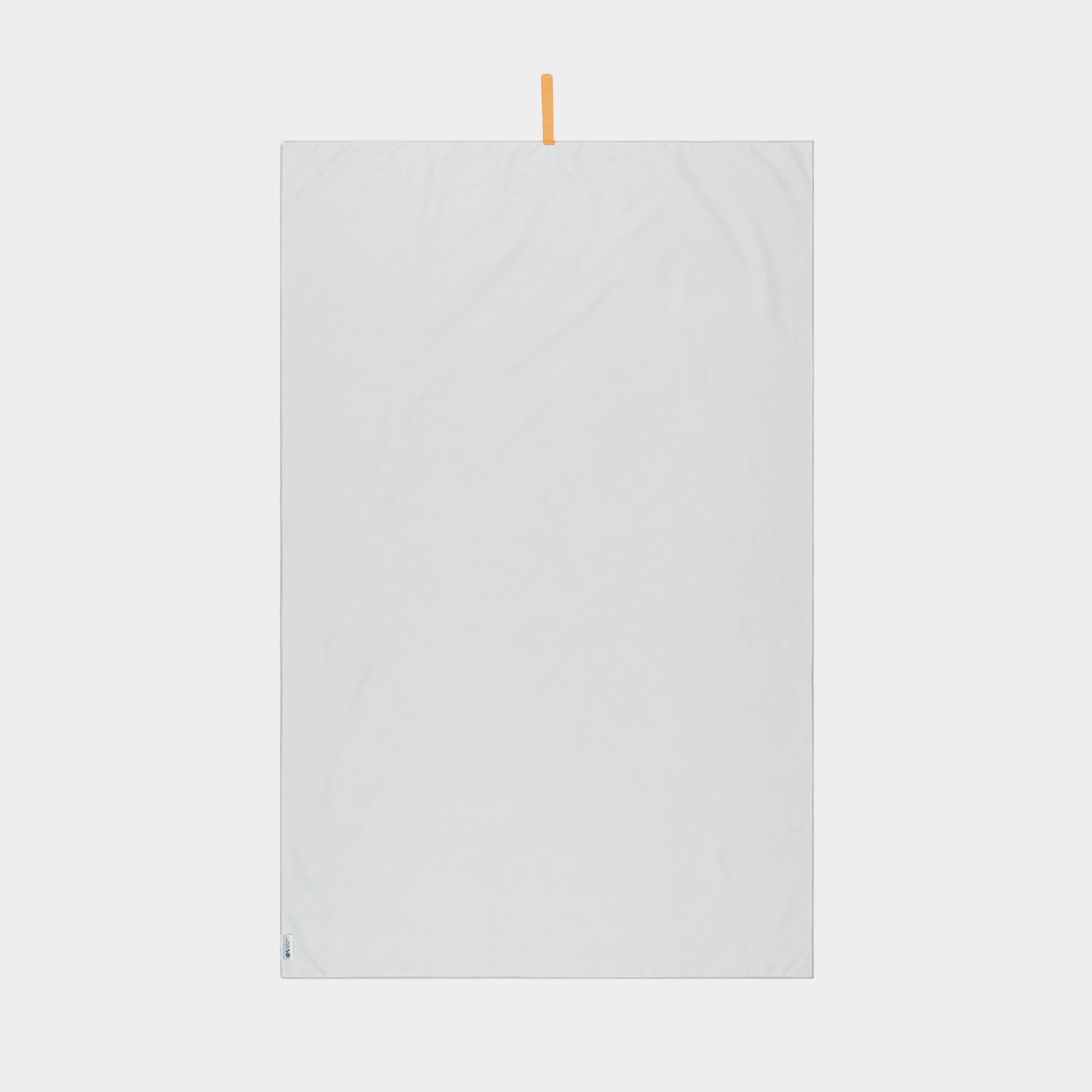 High Peak Large Travel Towel - Image 4