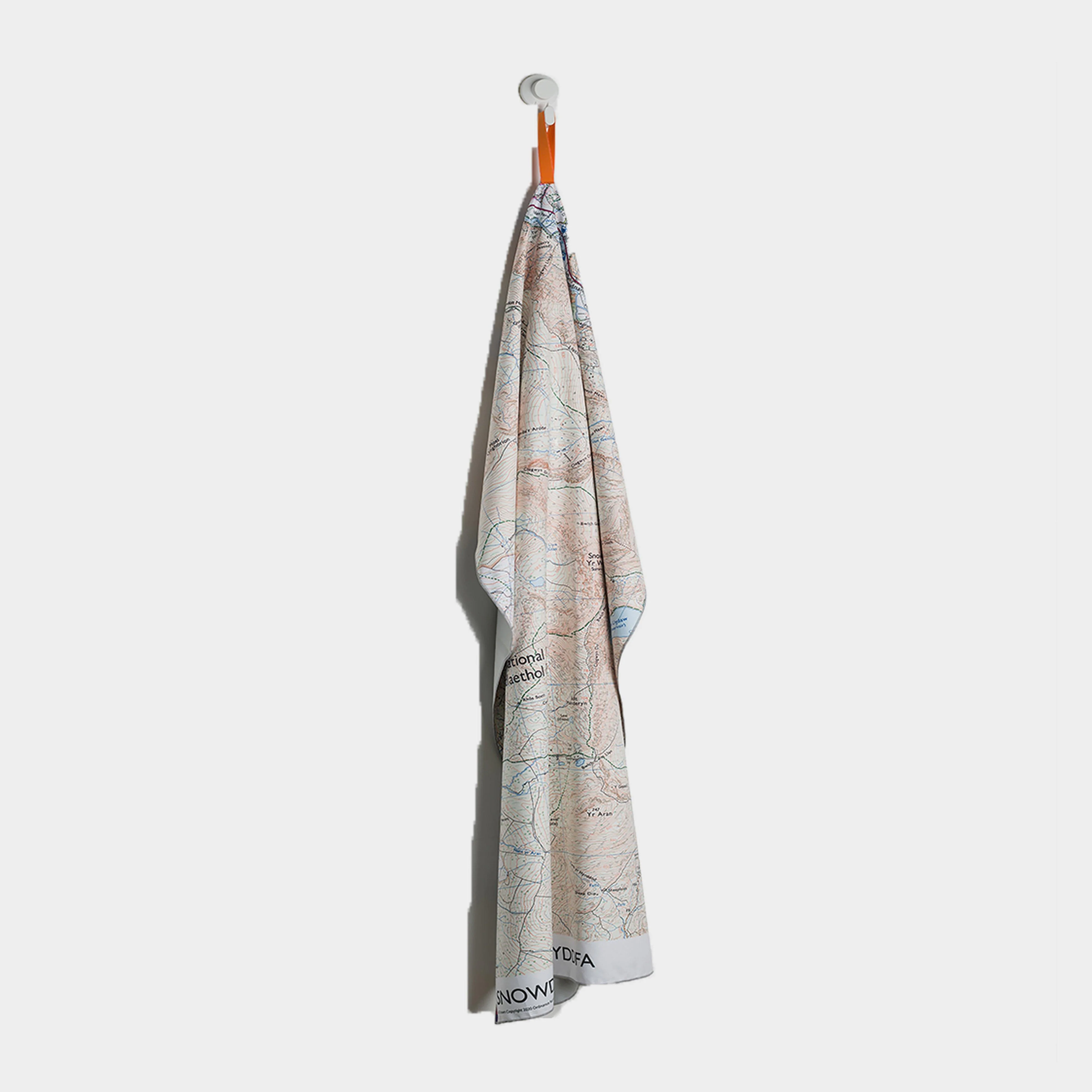 Snowdon Large Travel Towel - Image 4