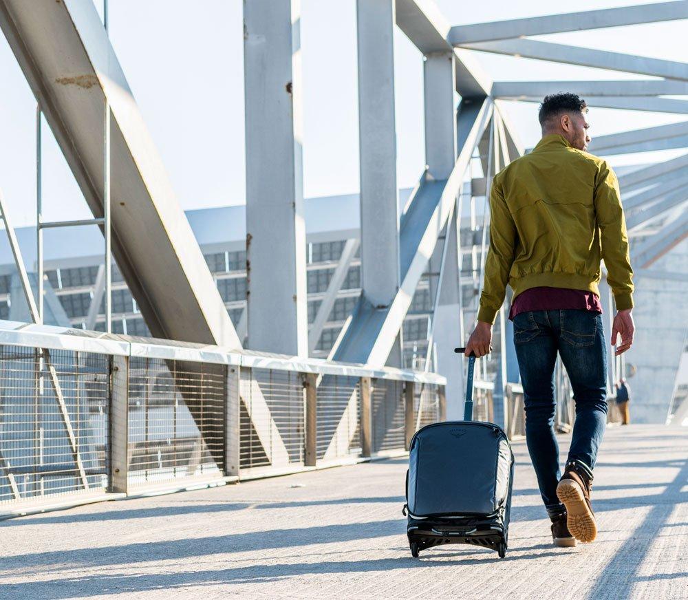Rolling Transporter Global Carry-On 30 Travel Bag - Image 8
