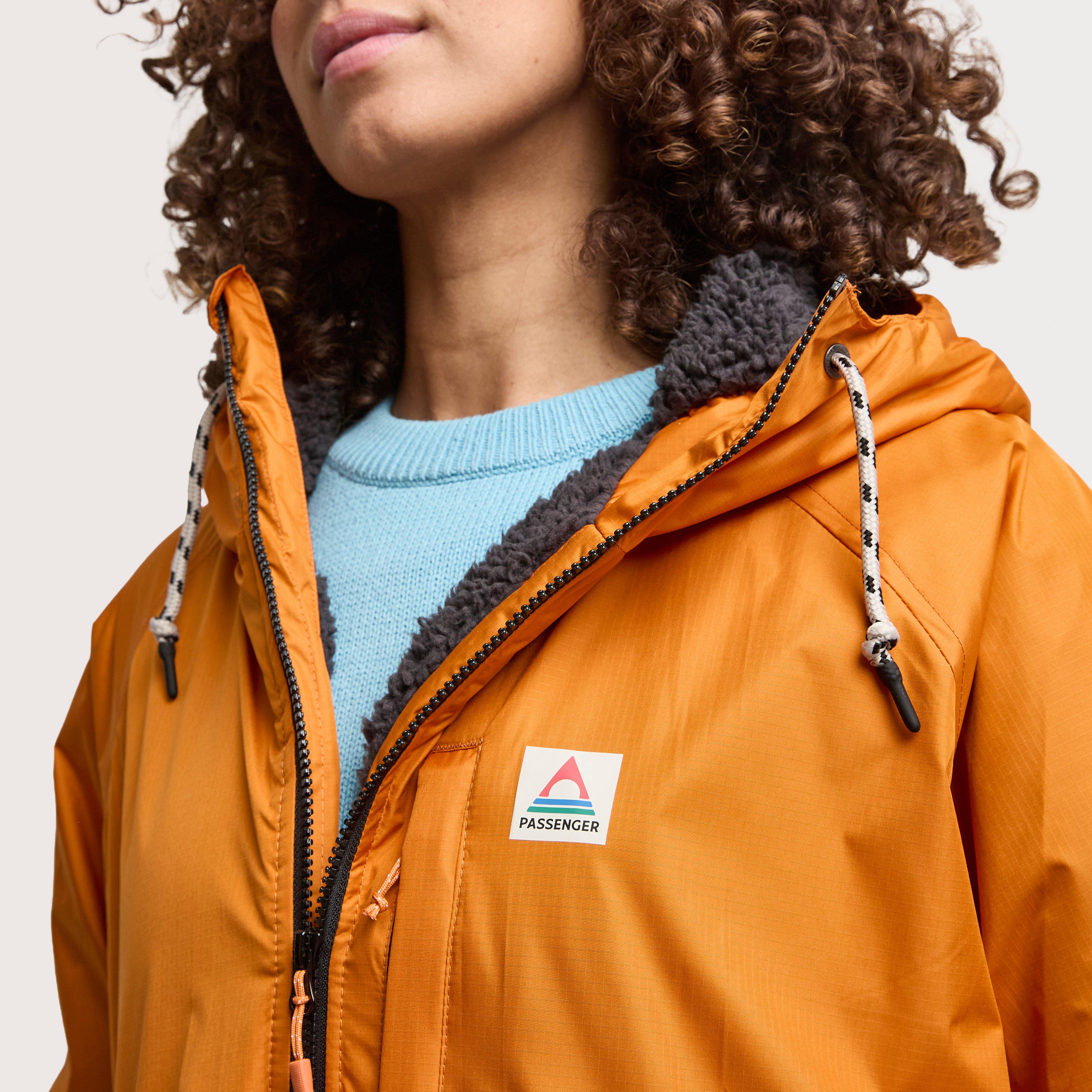 Women’s Waves Sherpa Lined Changing Robe - Image 2