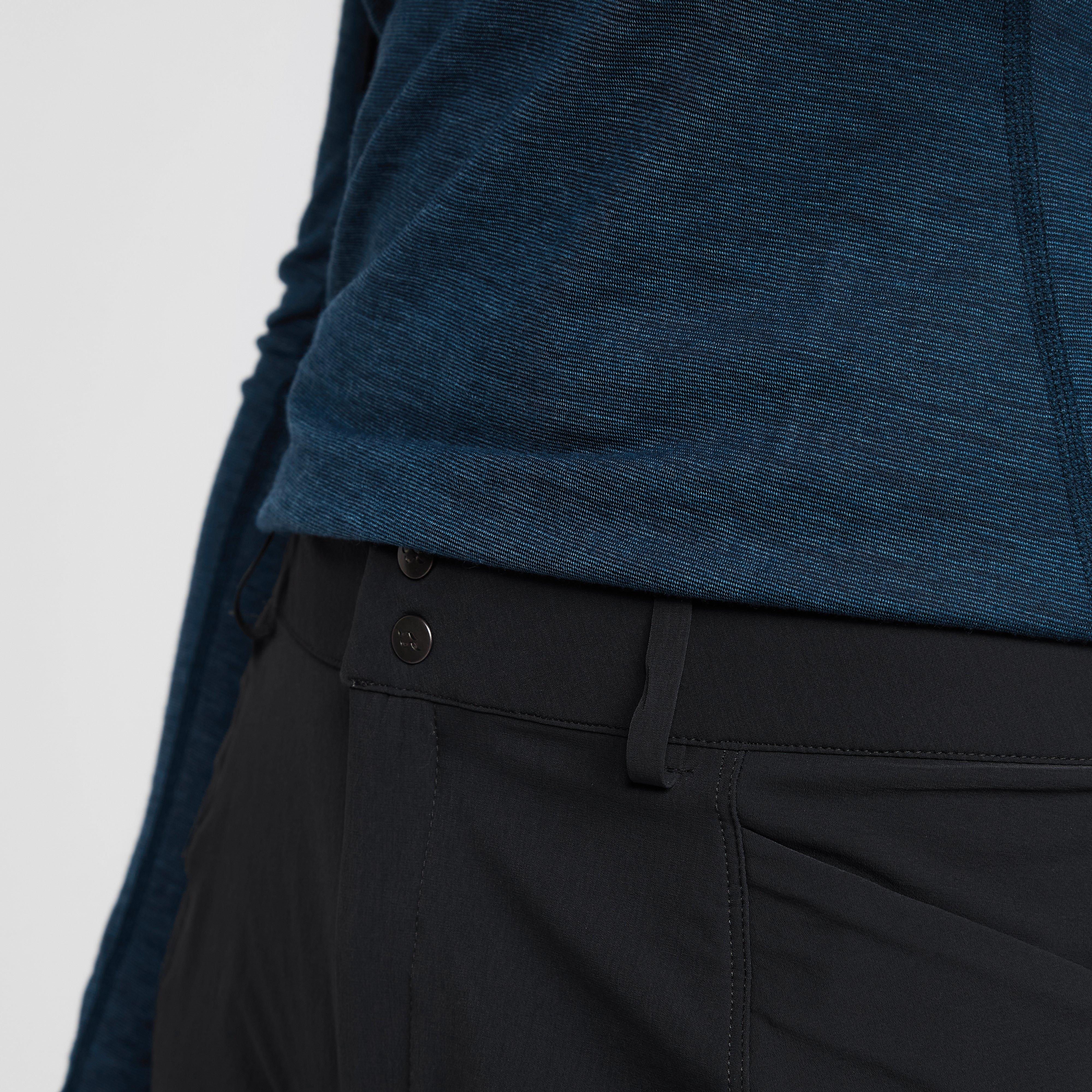 Women’s Lineal Hiking Shorts - Image 5