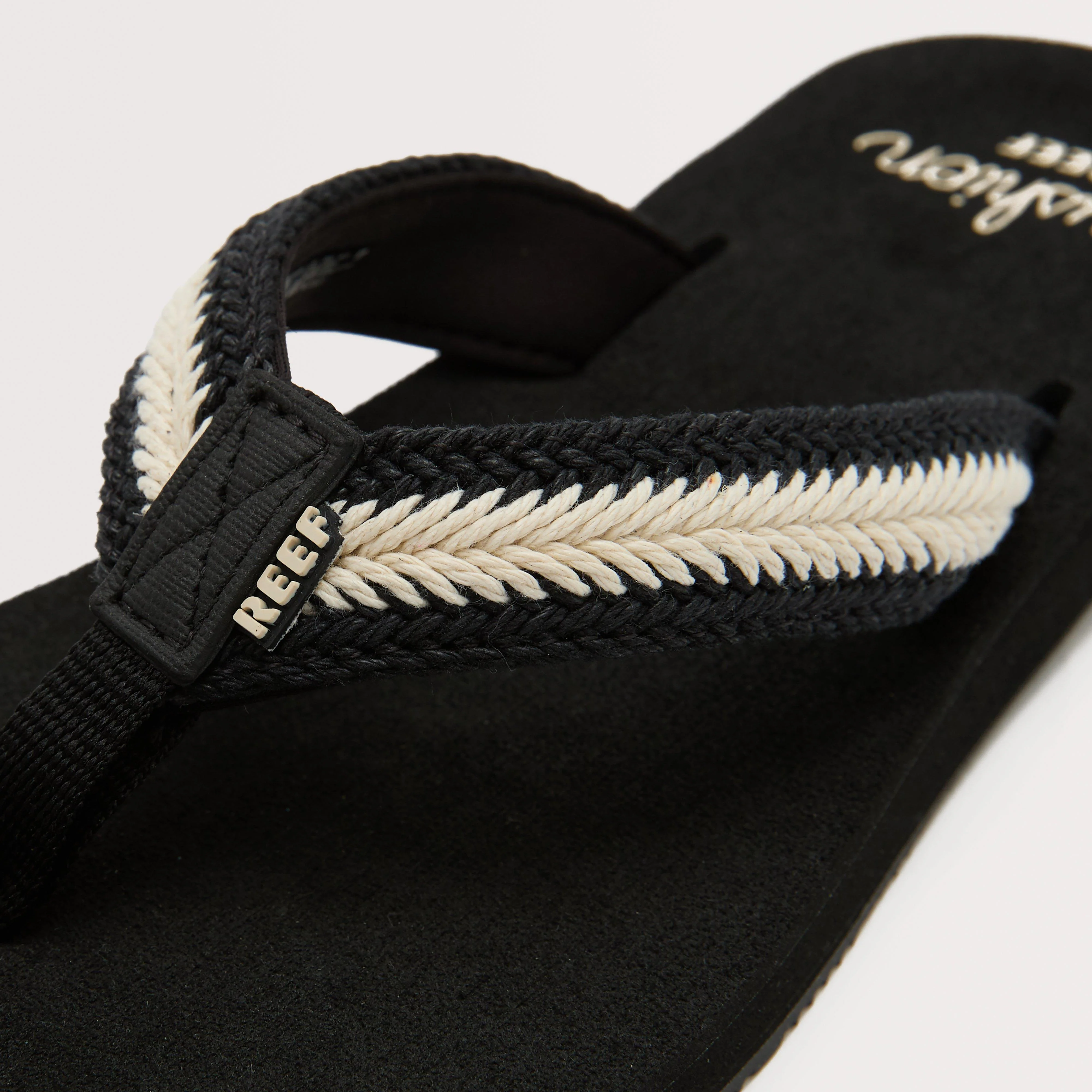 Women's Baja Maria Flip Flops Black Vintage - Image 5
