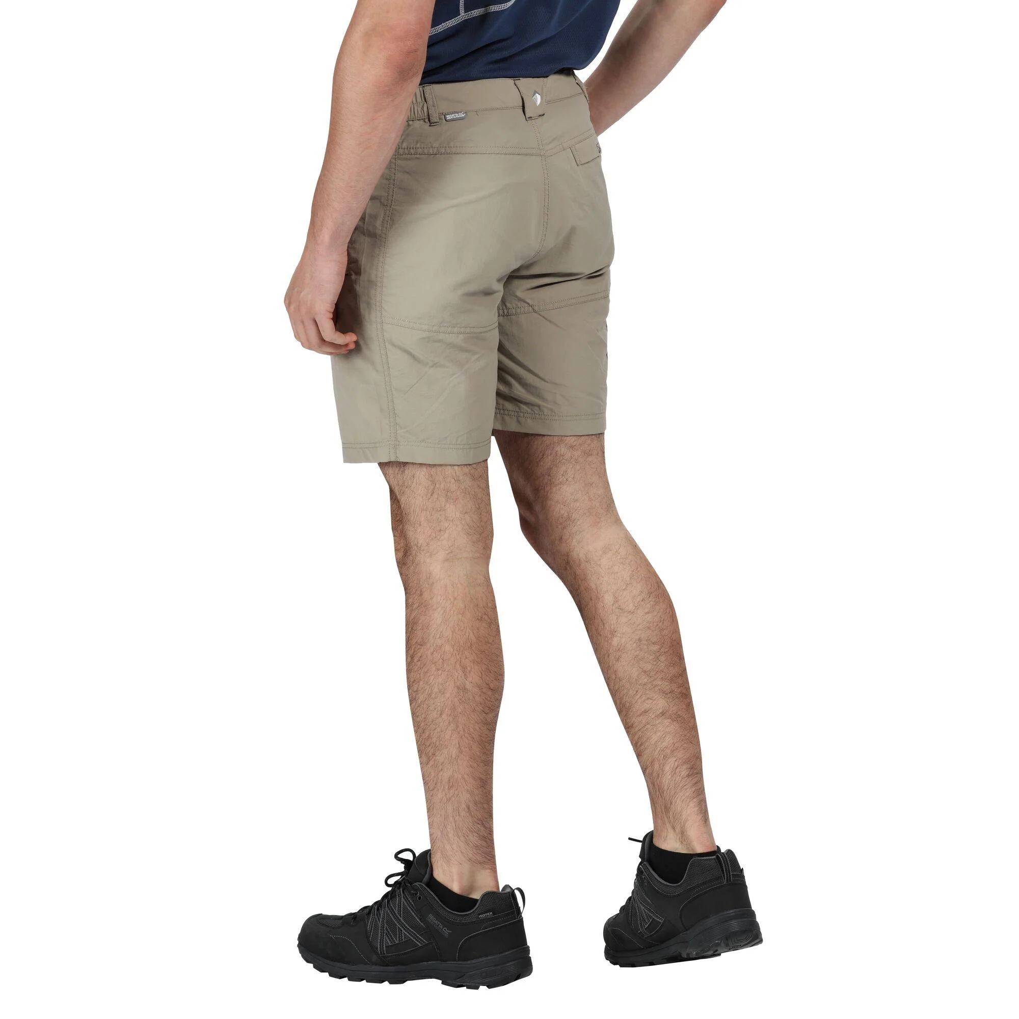 Men's Leesville II Walking Shorts - Image 2