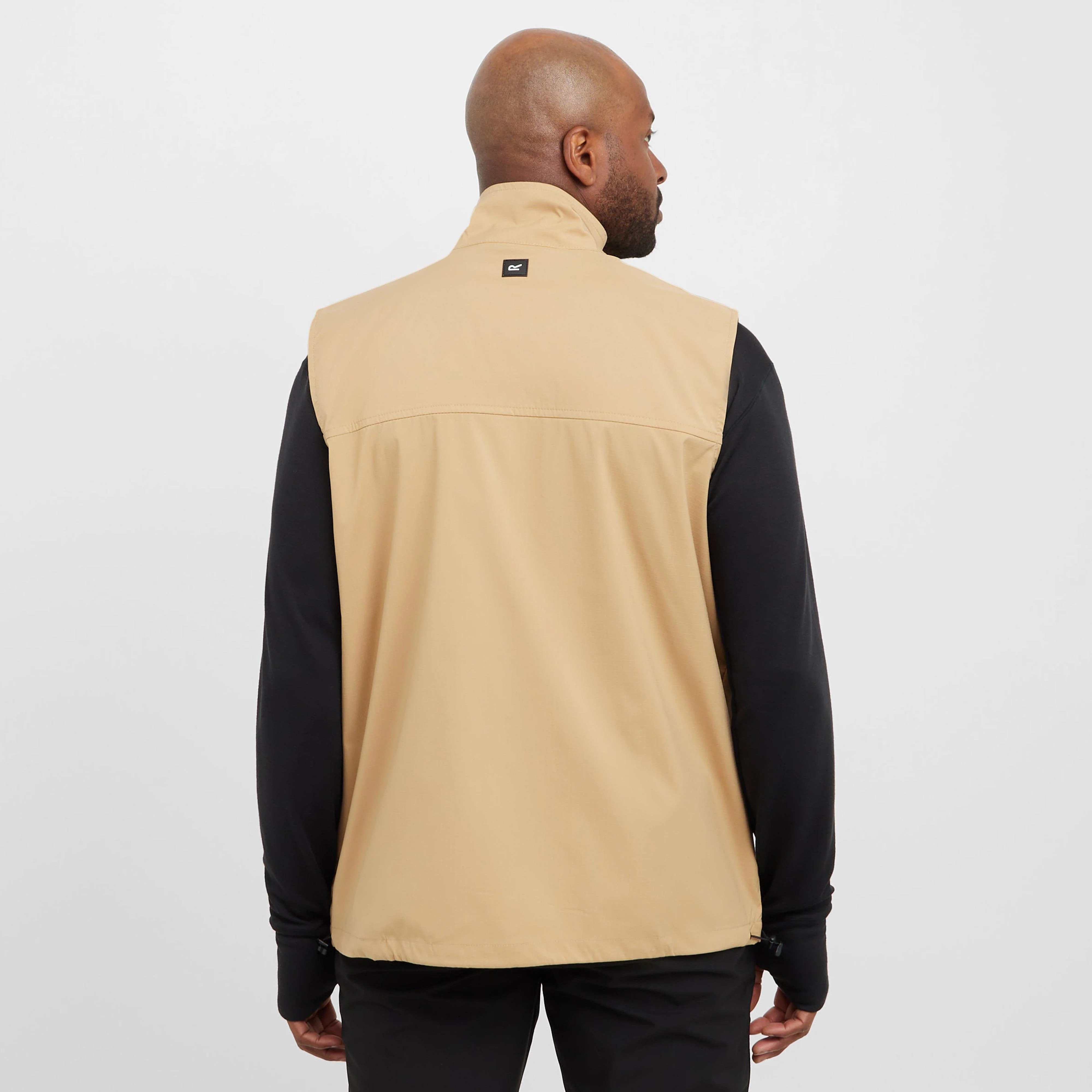 Men's Travel Light Pack Away Gilet - Image 2
