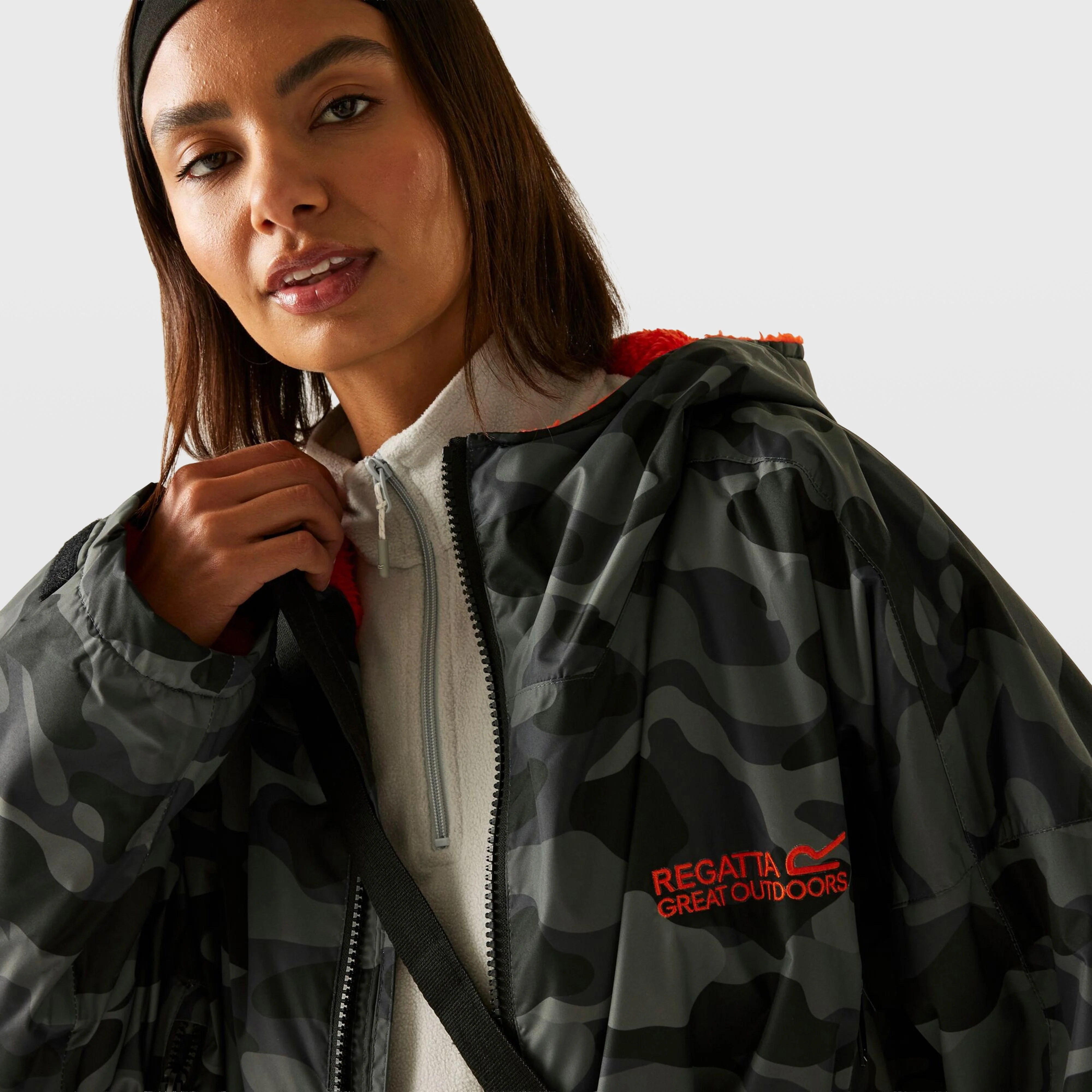 Waterproof Changing Robe - Image 6