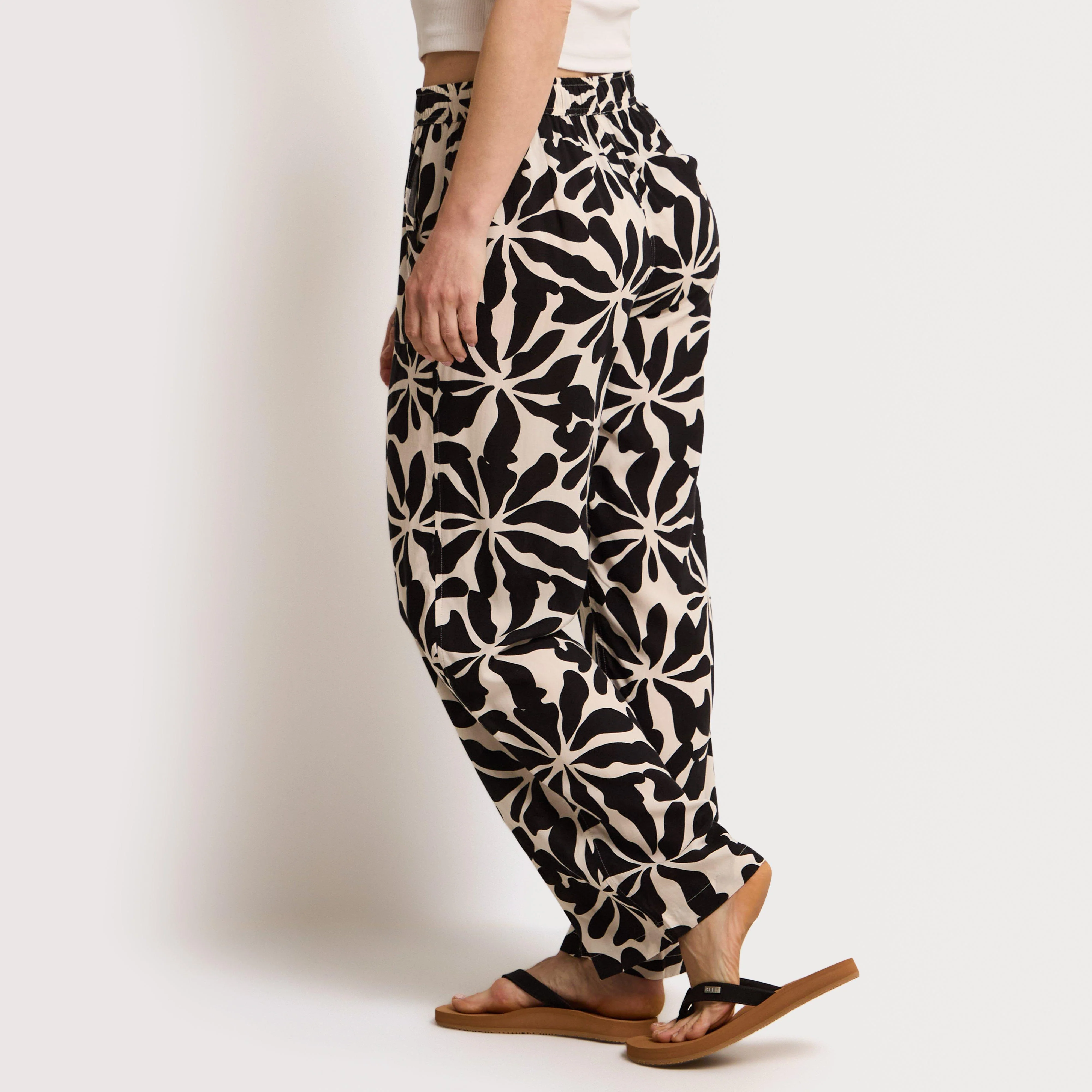 Women's Elbrie Trousers - Image 4