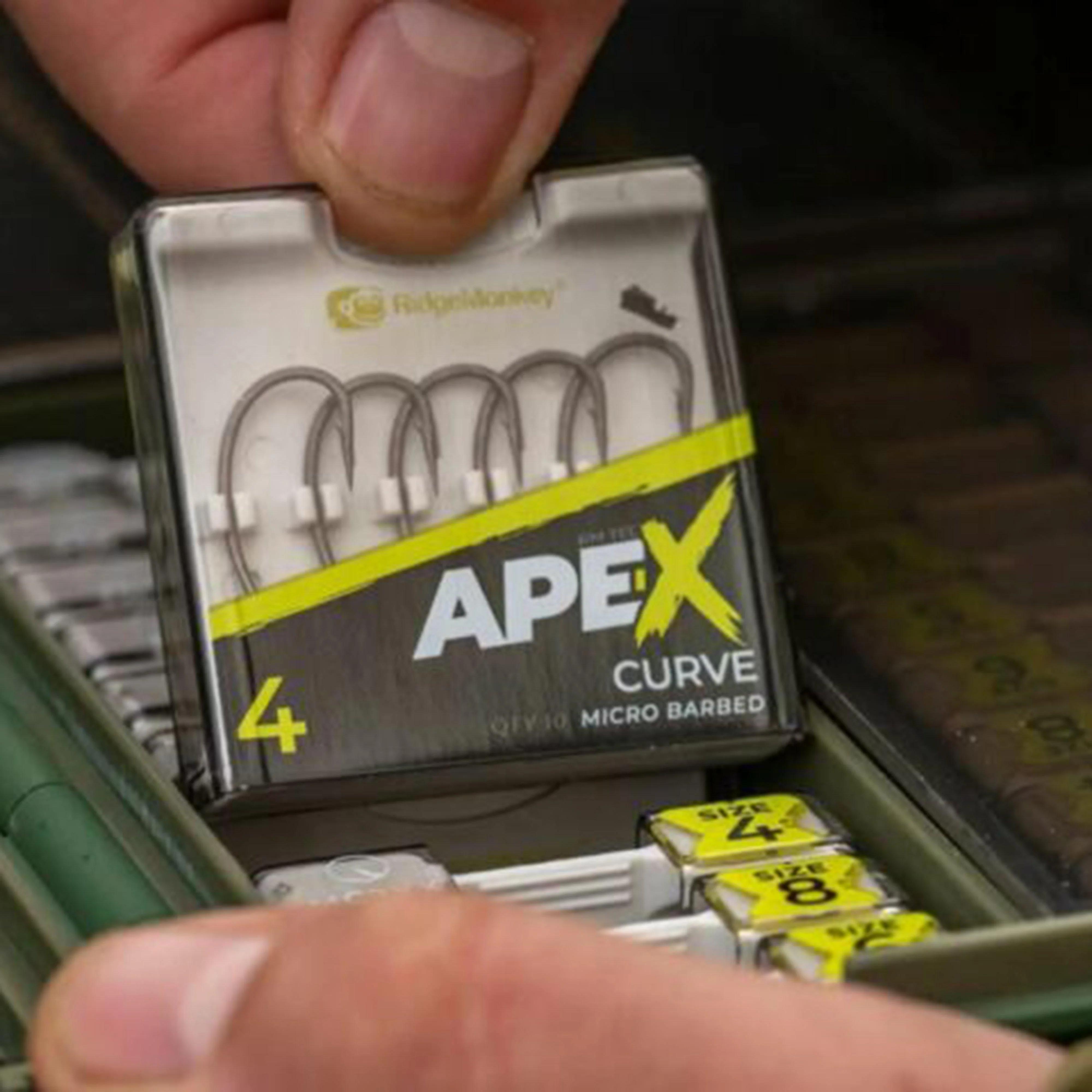 Ape-X Curve Hook Size 4 - Image 2