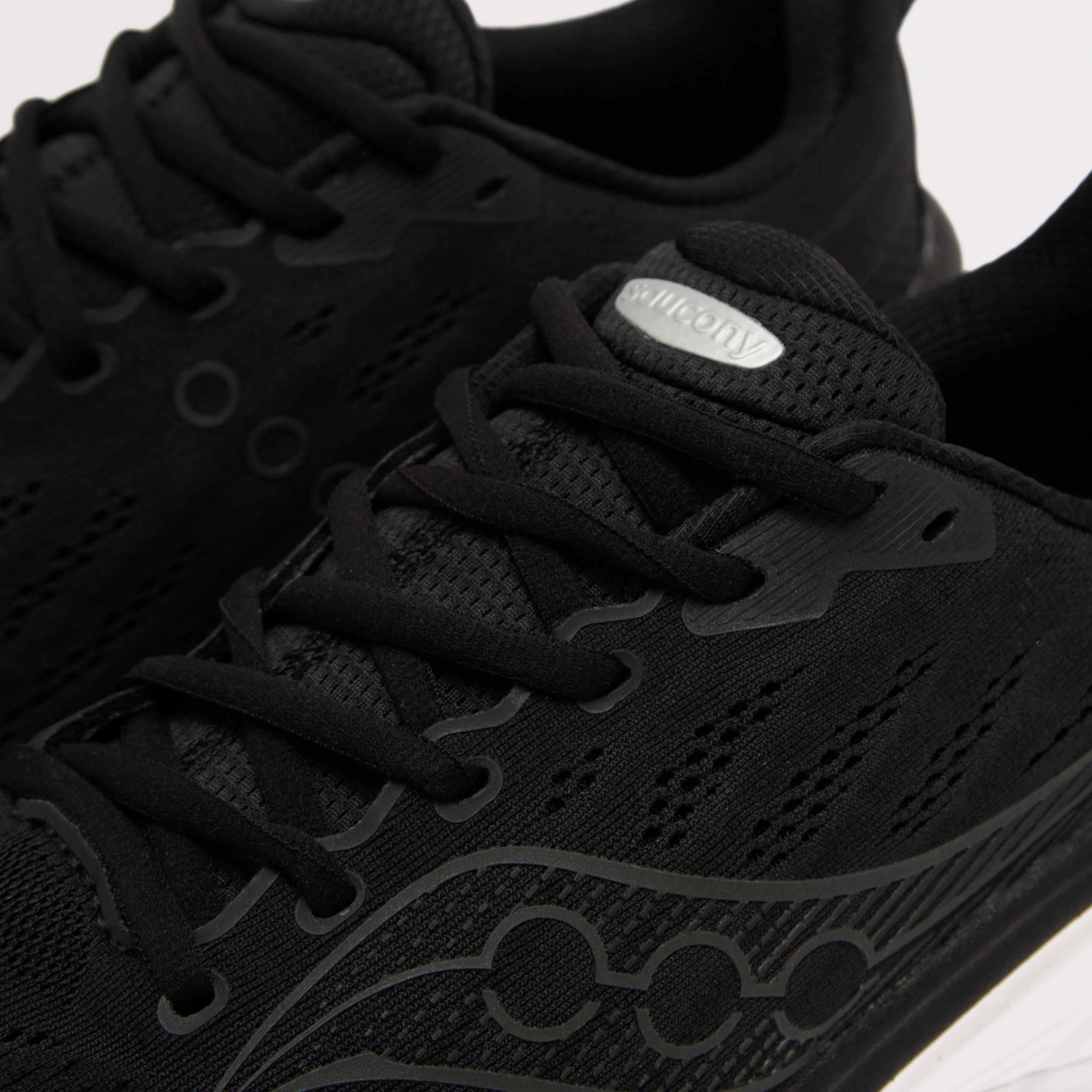 Men’s Hurricane 25 Running Shoes - Image 6