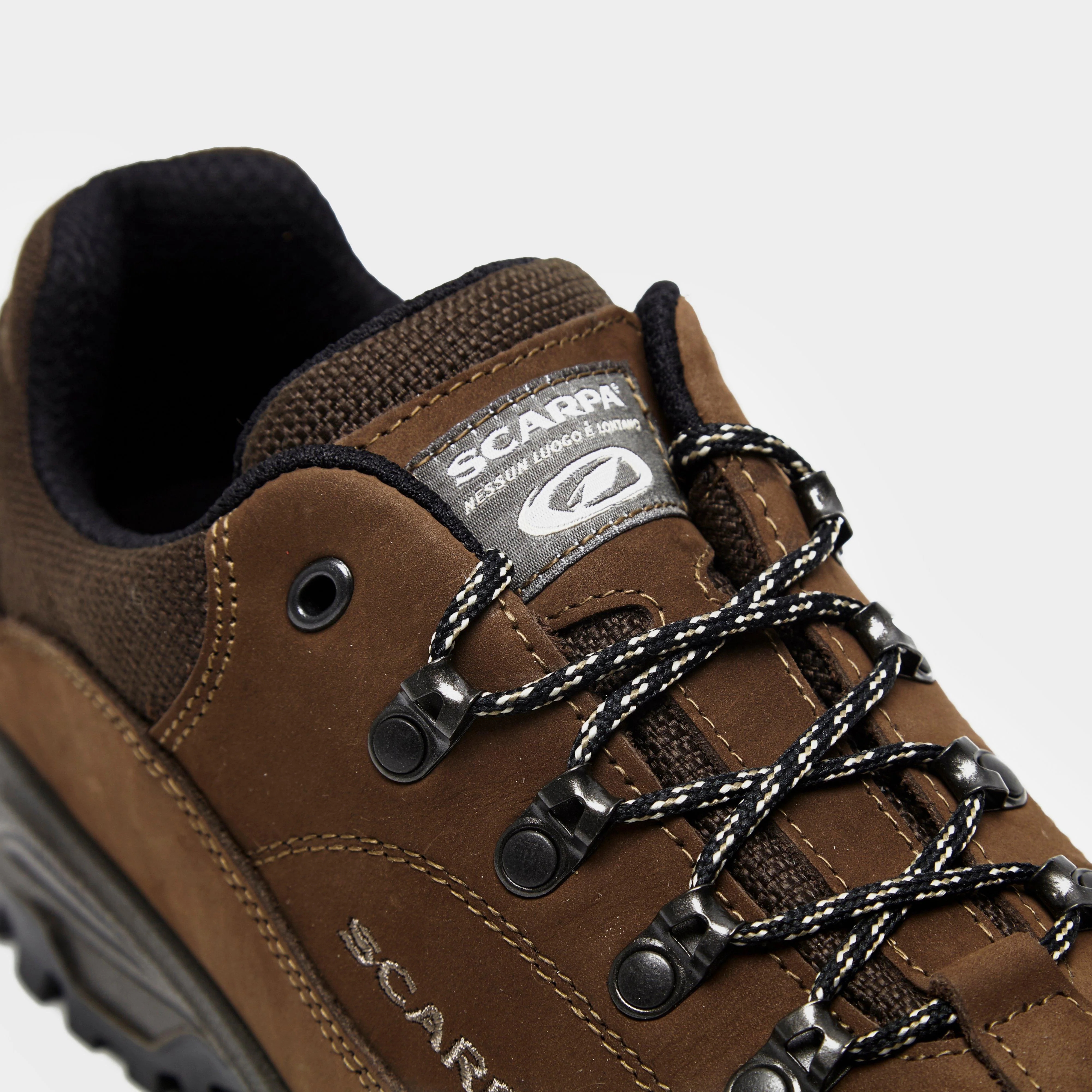 Cyrus GTX Men's Waterproof Walking Shoes - Image 5