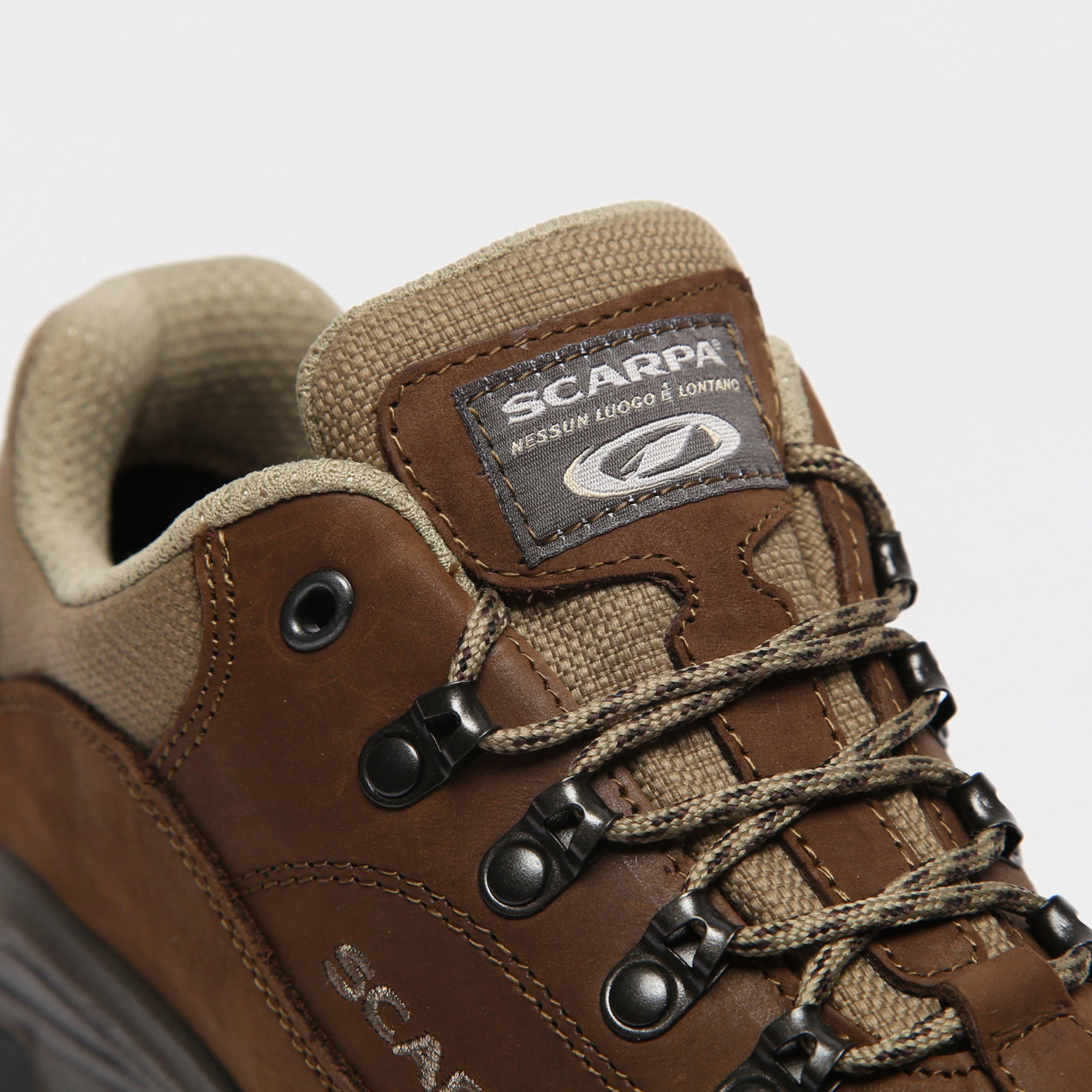 Cyrus GTX Women's Walking Shoes - Image 5
