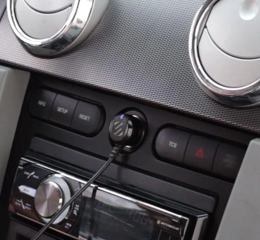 StrikeDrive™ Smart 12W Car Charger - Image 2
