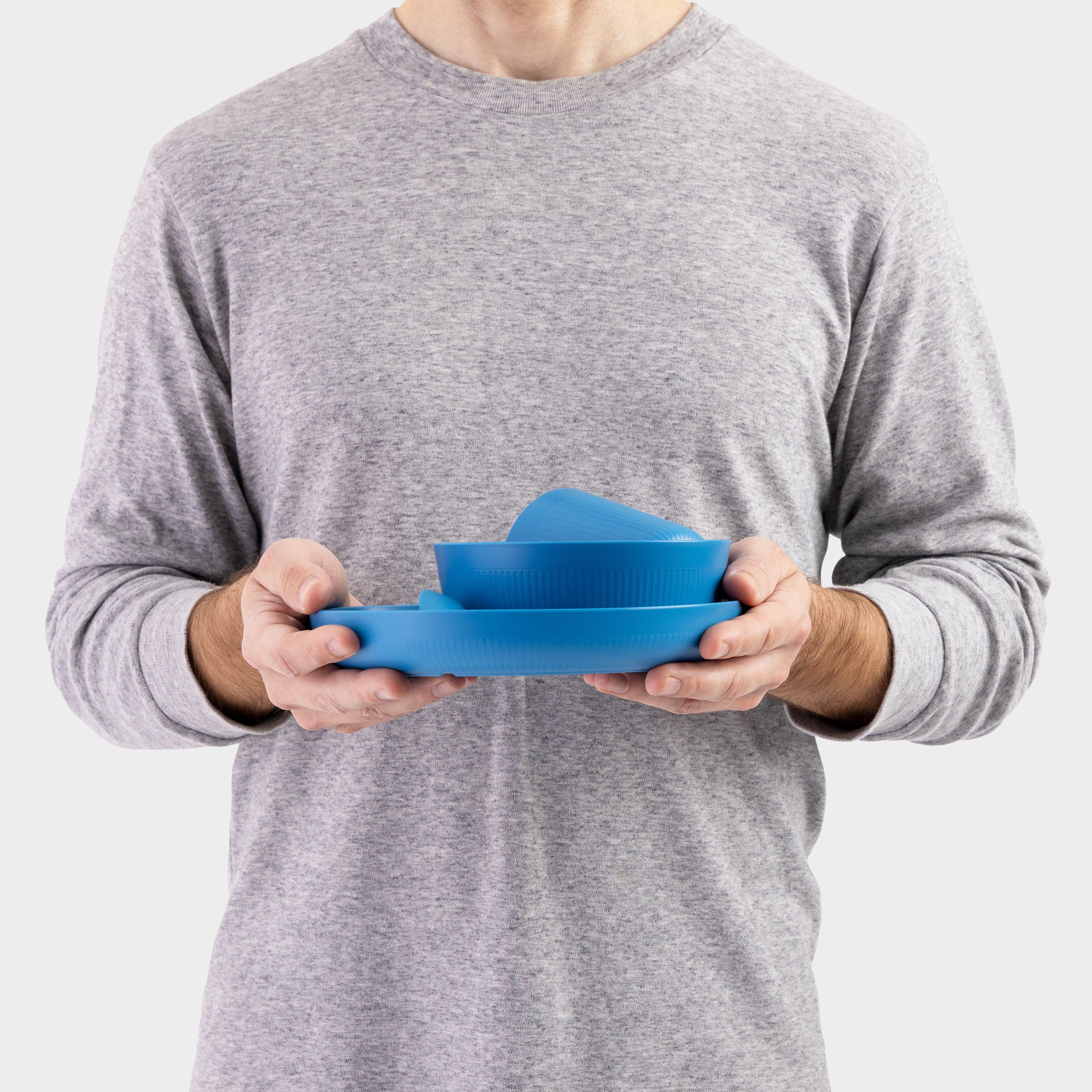 6 piece Dinnerware Set - Image 5