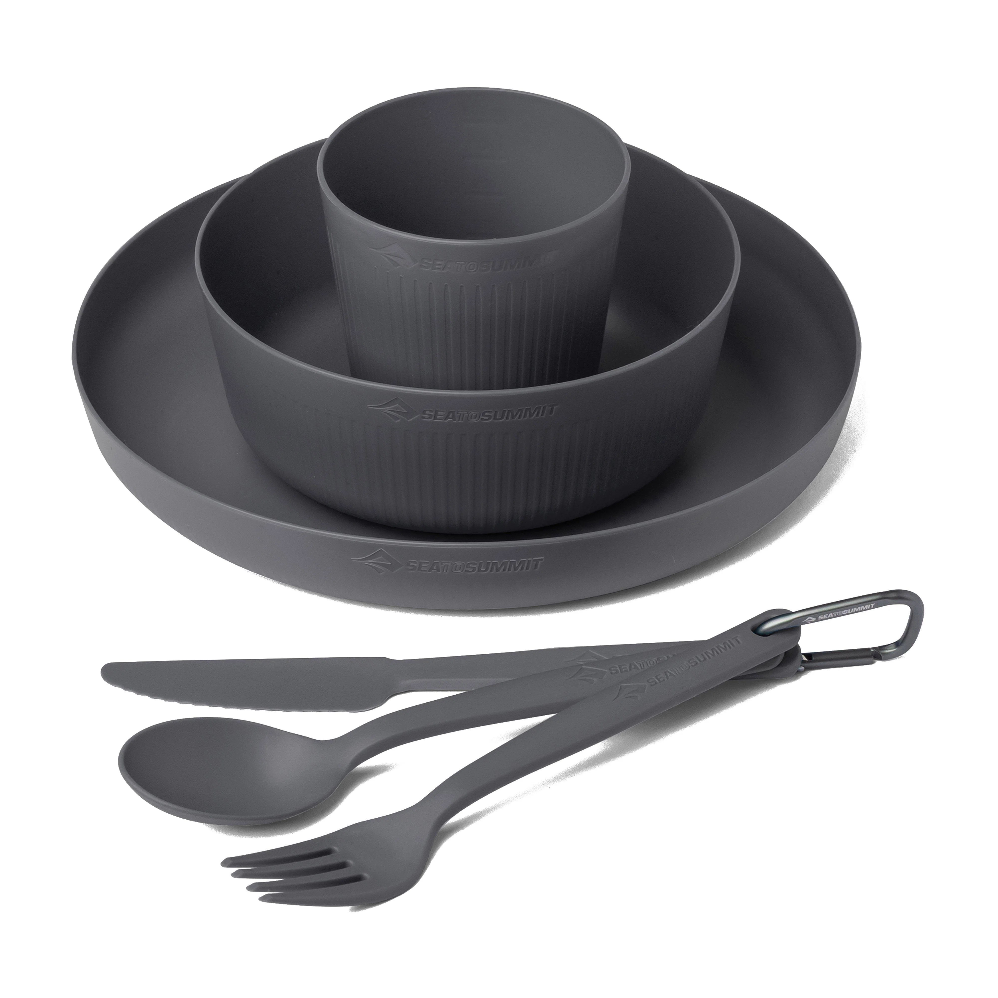 6 piece Dinnerware Set - Image 4