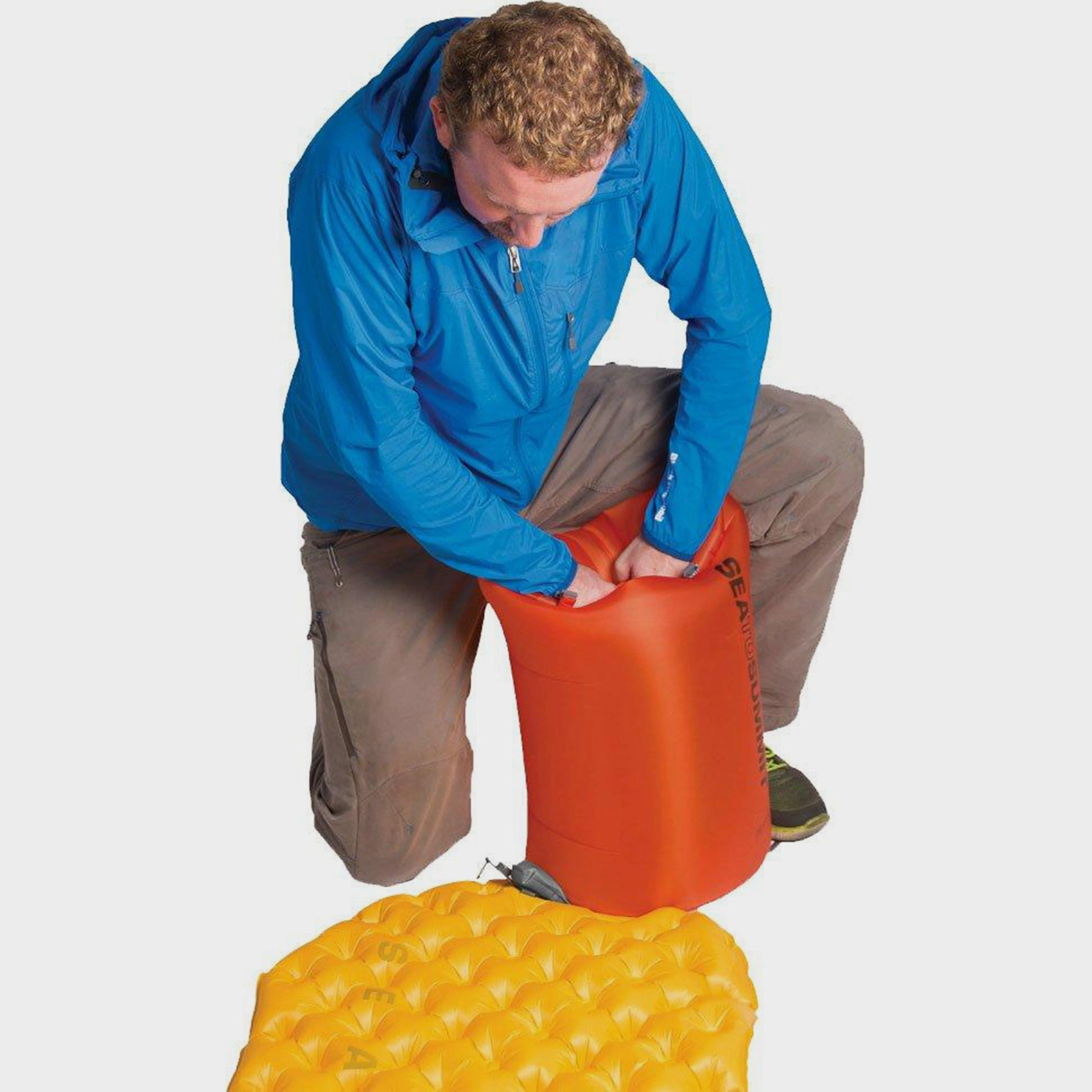 Comfort Plus Insulated Sleeping Mat - Image 3