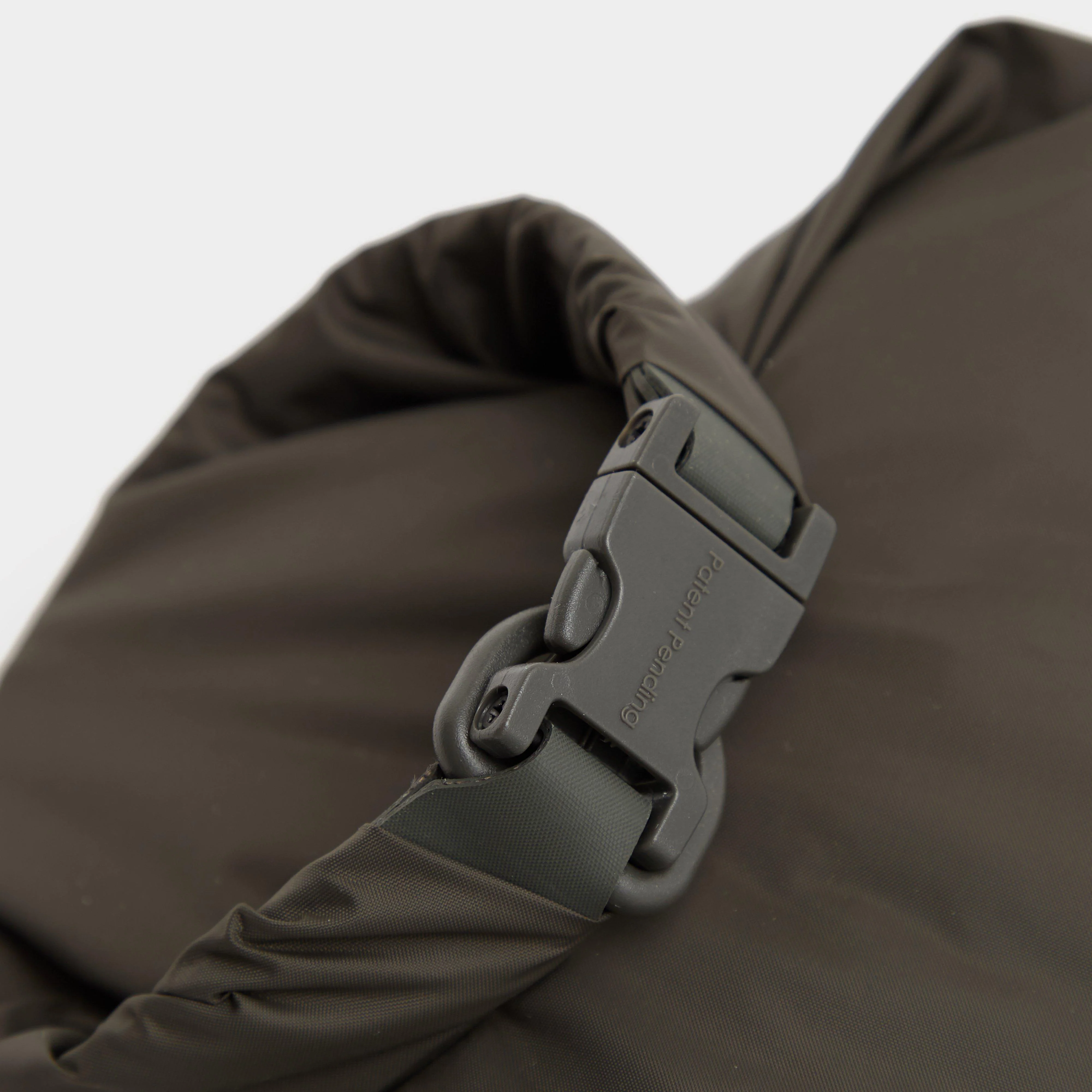 Lightweight Dry Bag 8L - Image 6