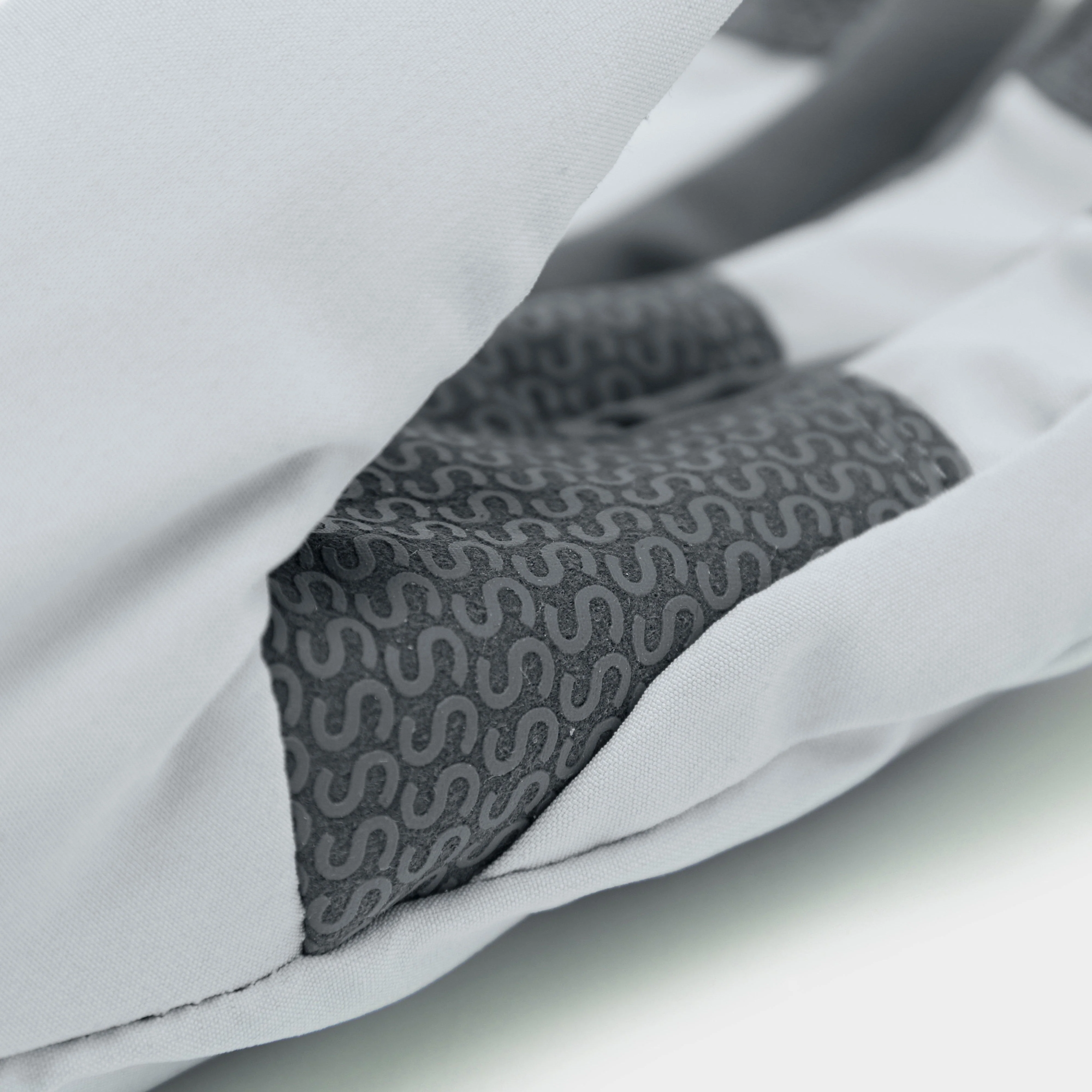 Drayton Waterproof Lightweight Gauntlet - Image 4