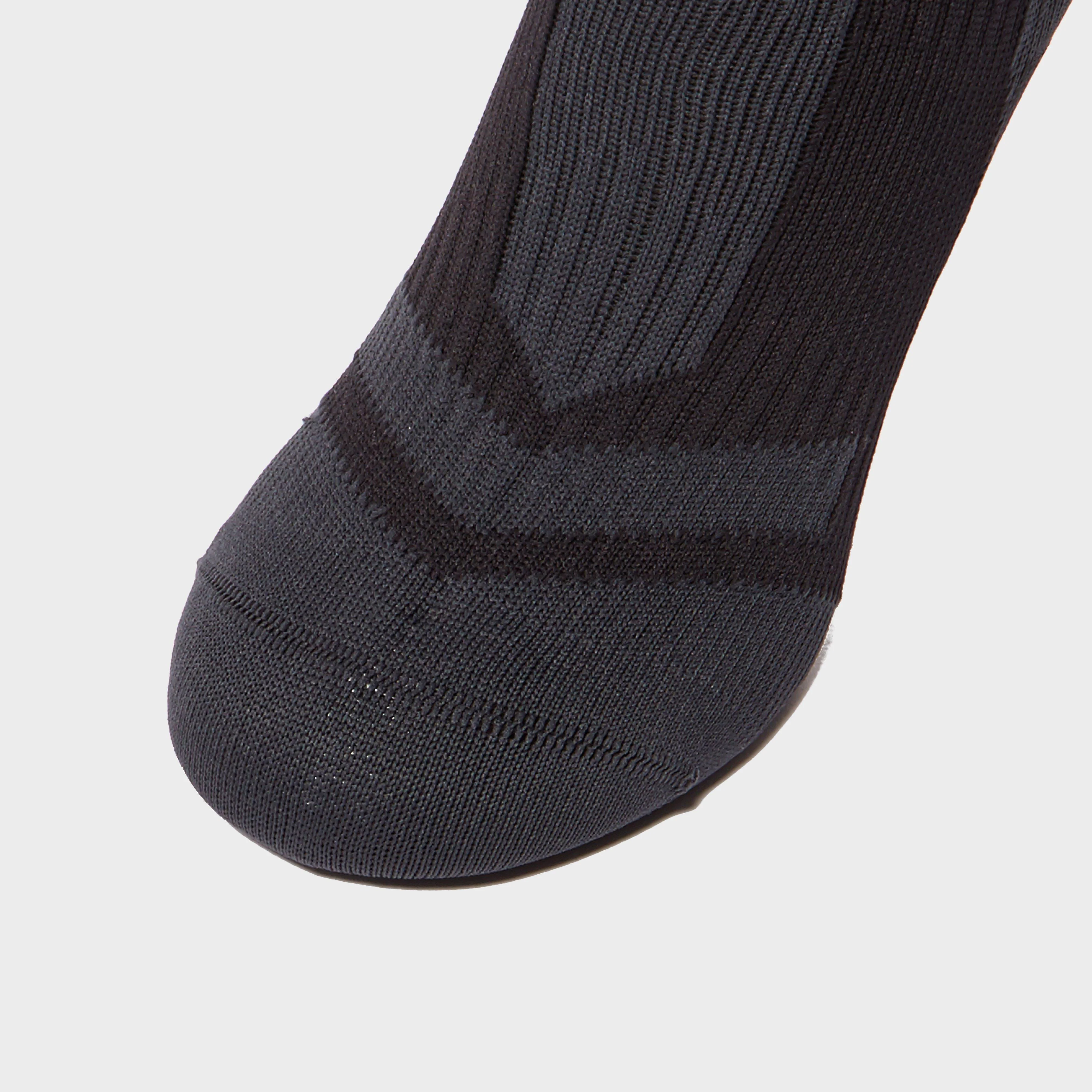 Waterproof Trekking Mid Length Sock - Image 4