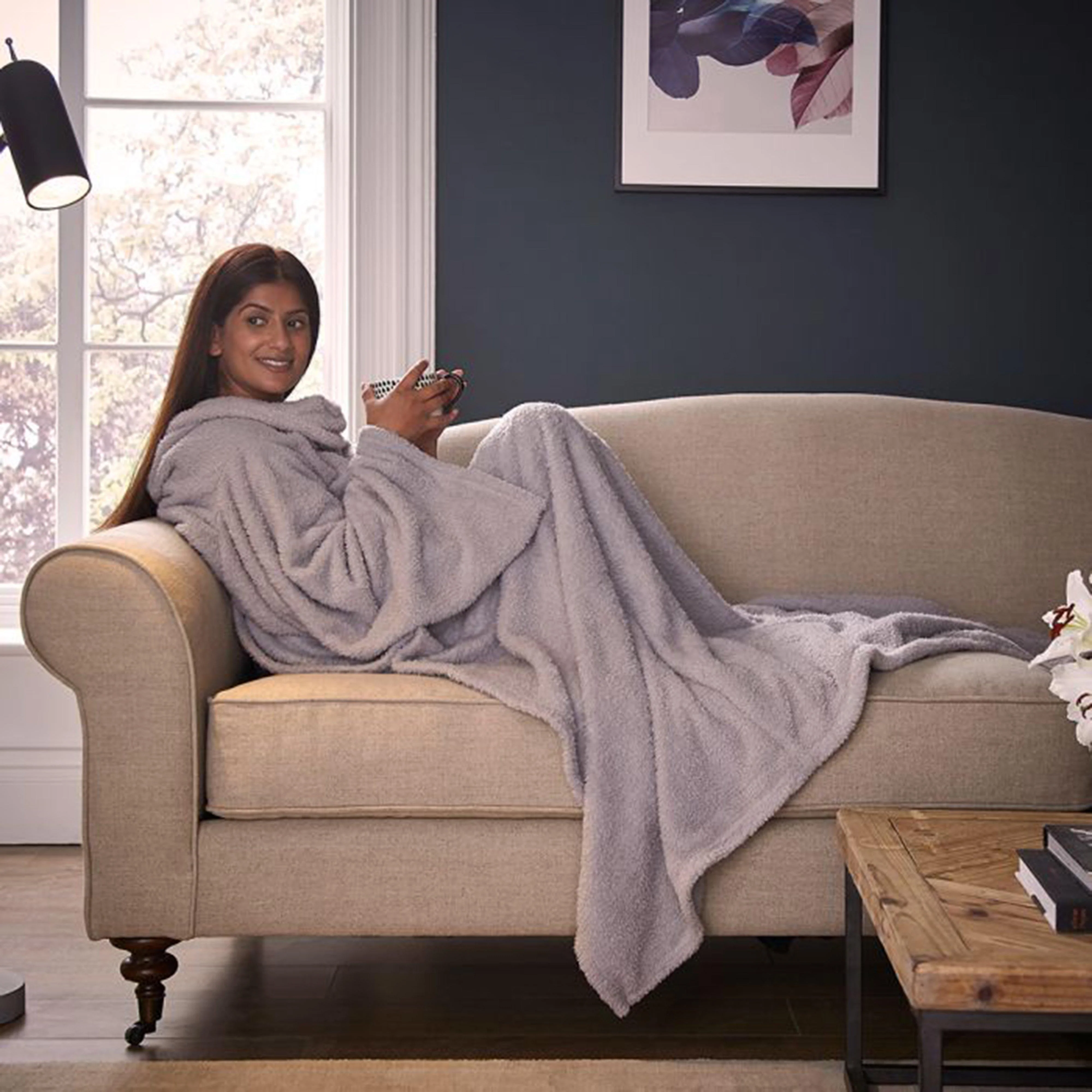 Snugsie Teddy Fleece Wearable Blanket - Image 2