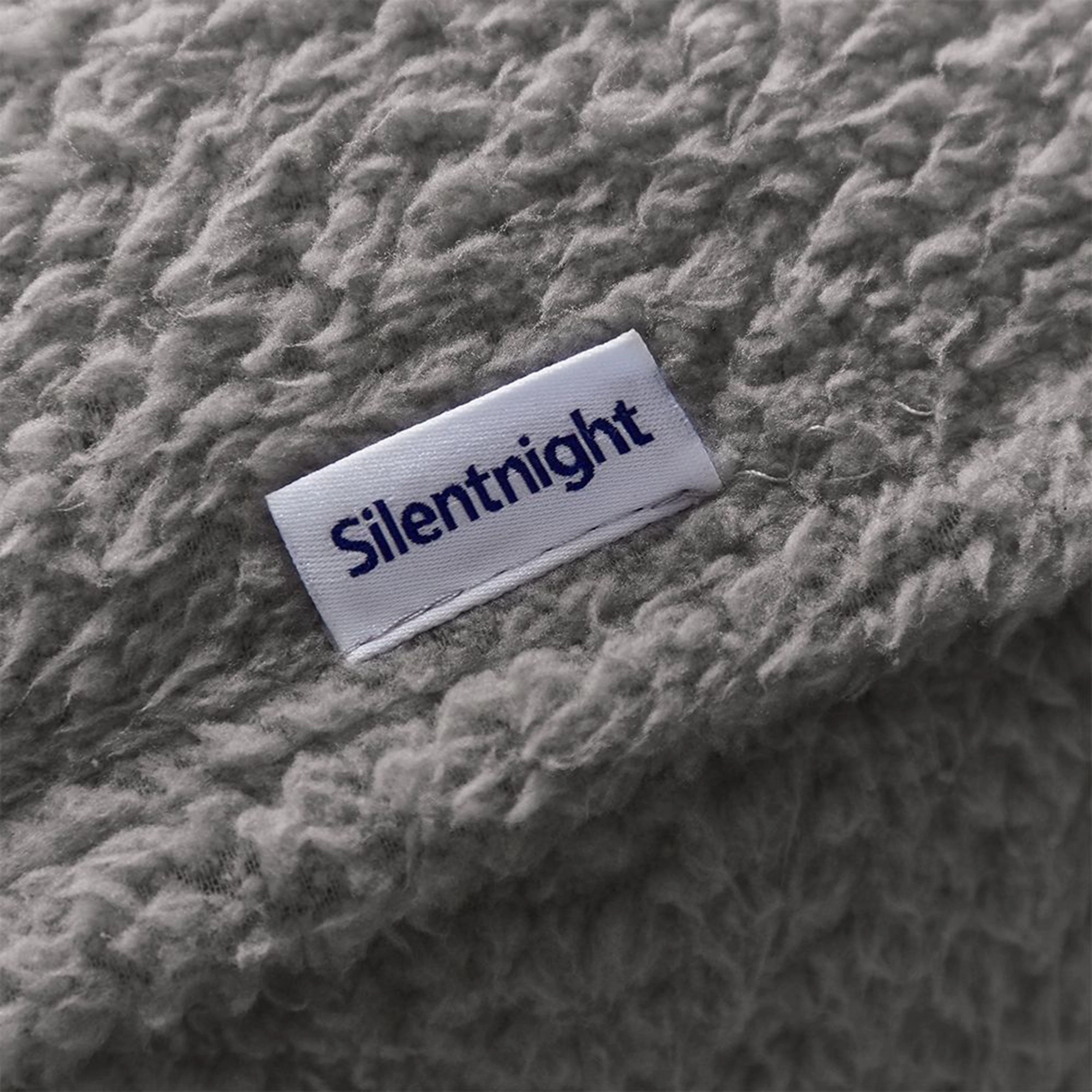 Snugsie Teddy Fleece Wearable Blanket - Image 2