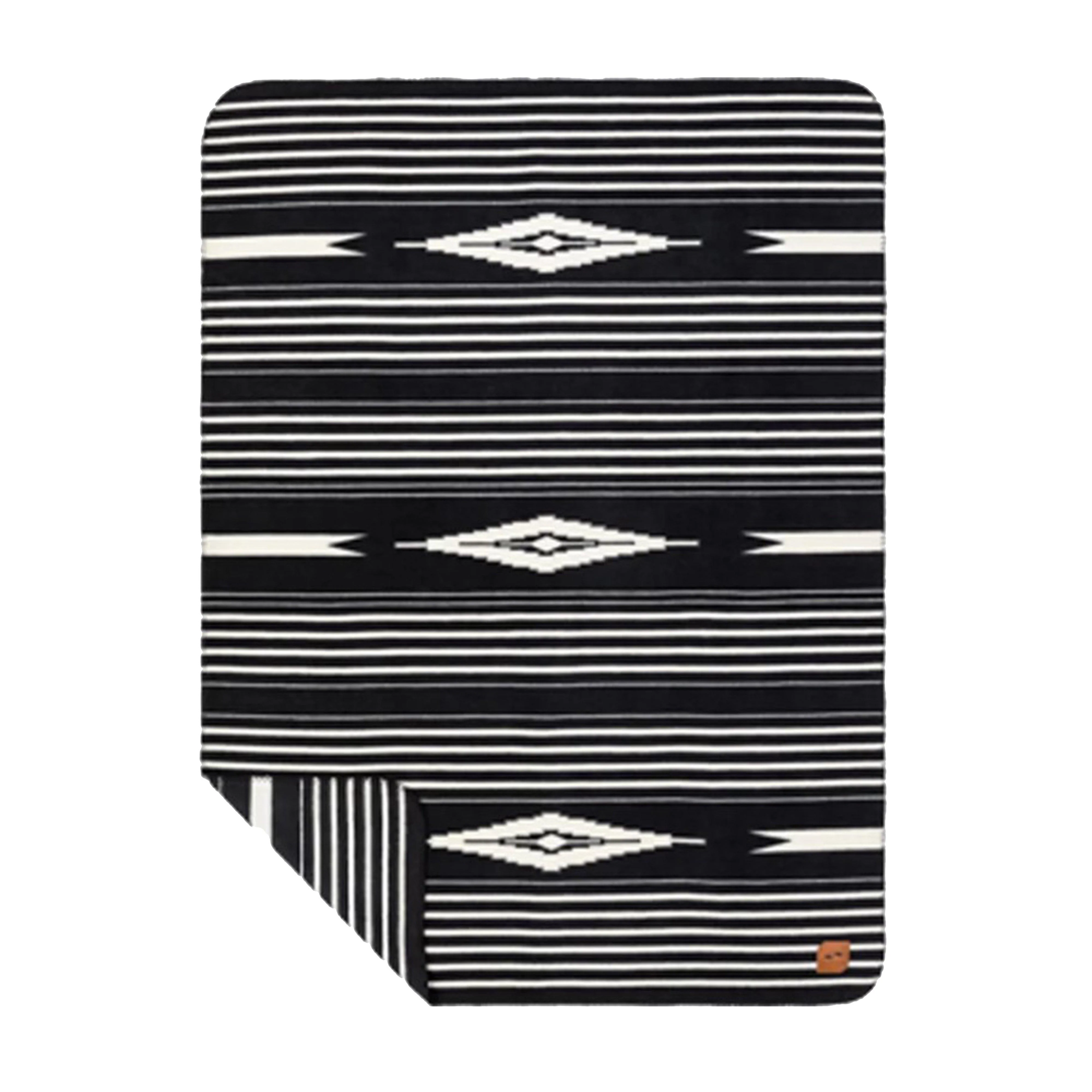 Hayden Fleece Blanket - Image 6