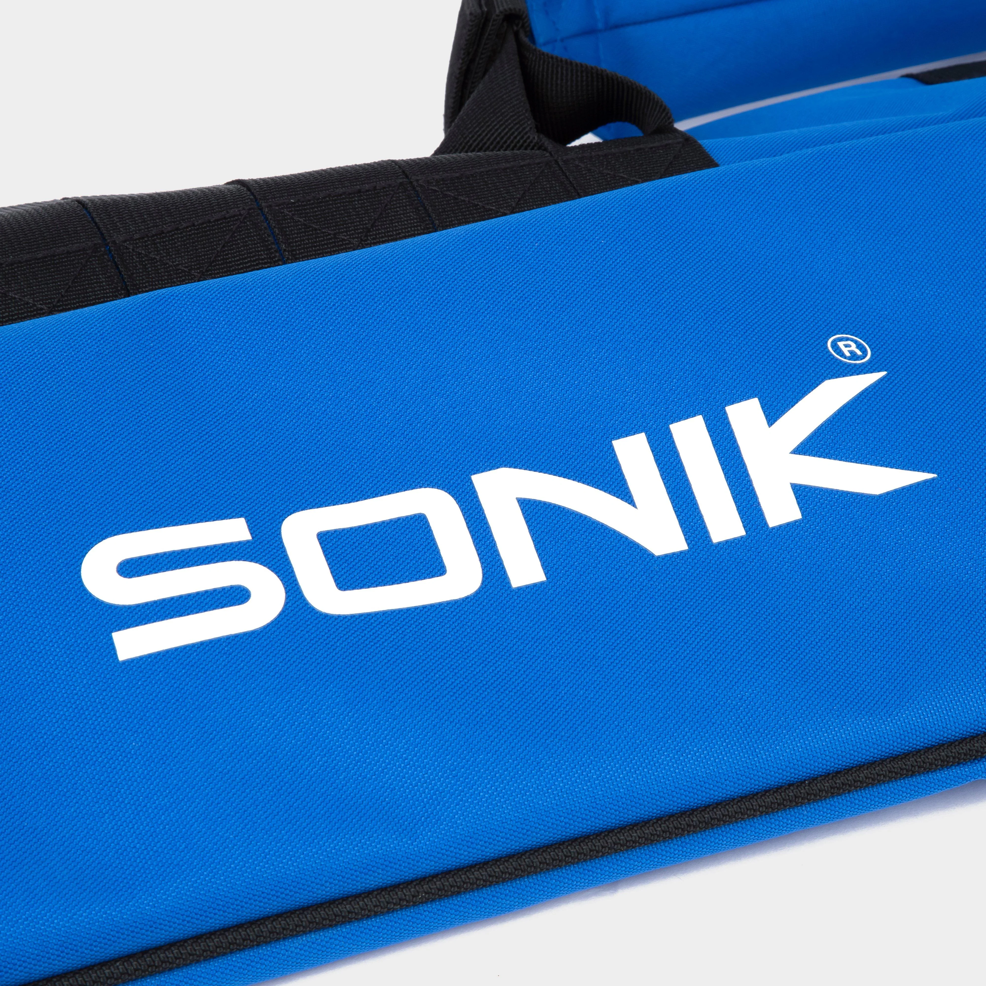 Quiver Holdall - Image 5