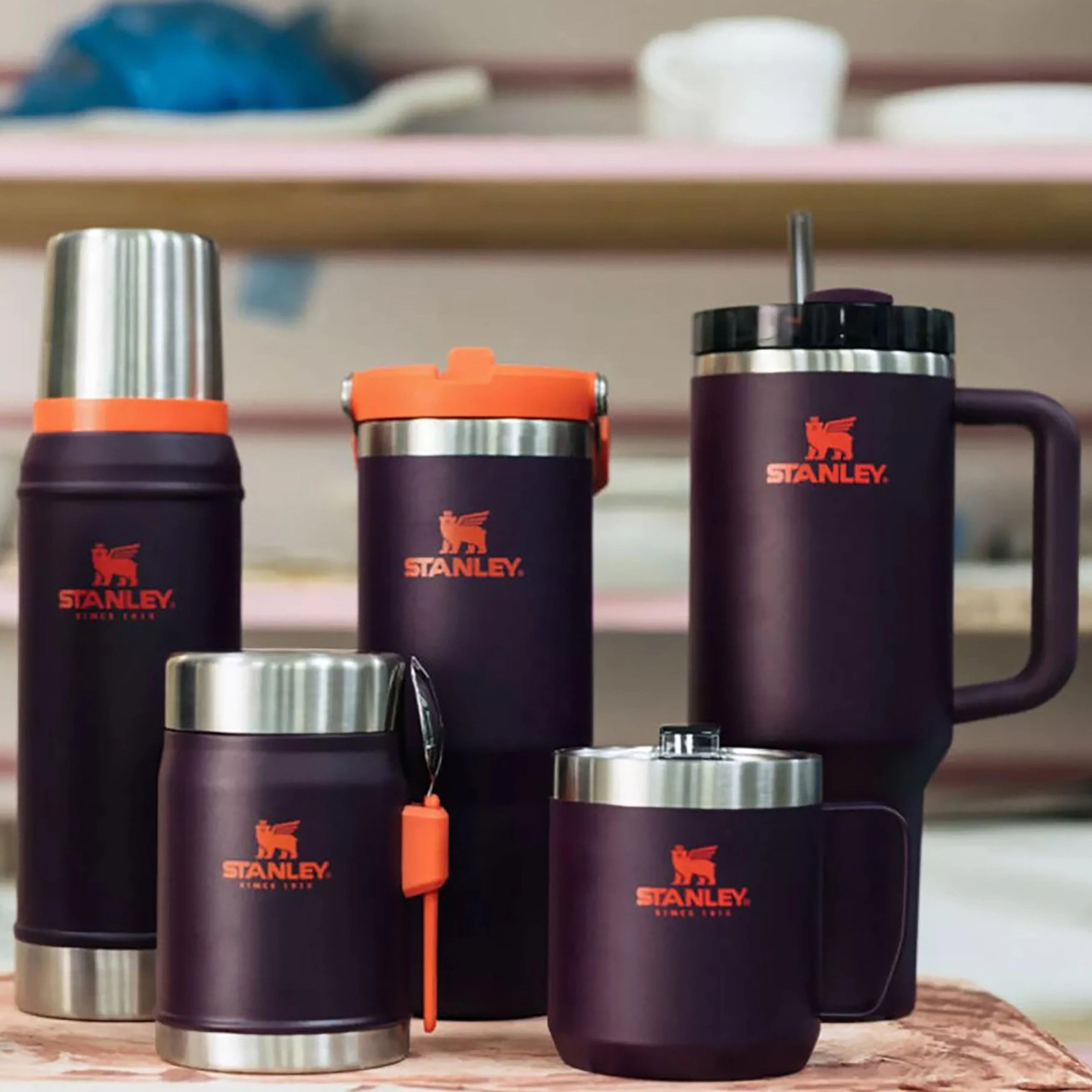 Classic Legendary Camp Mug – 0.35L - Image 3