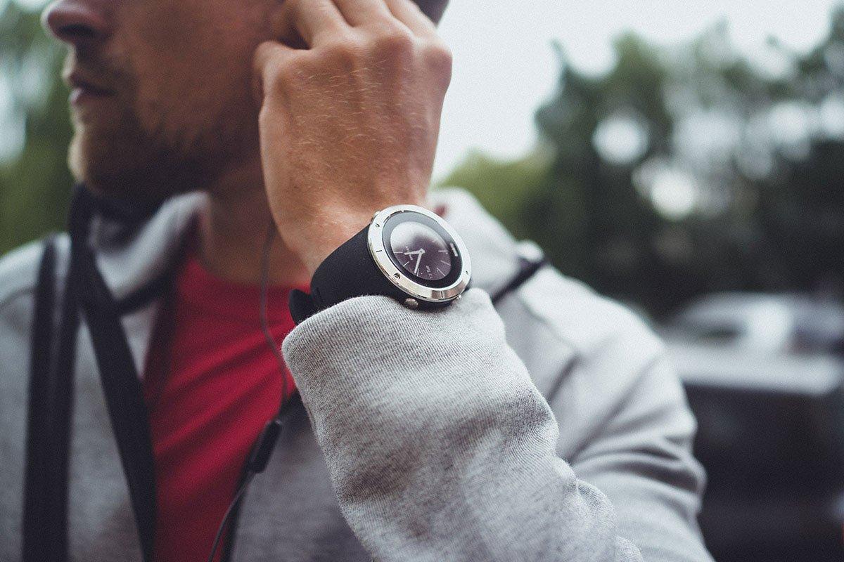 Spartan Trainer Wrist HR (Steel) - Image 4