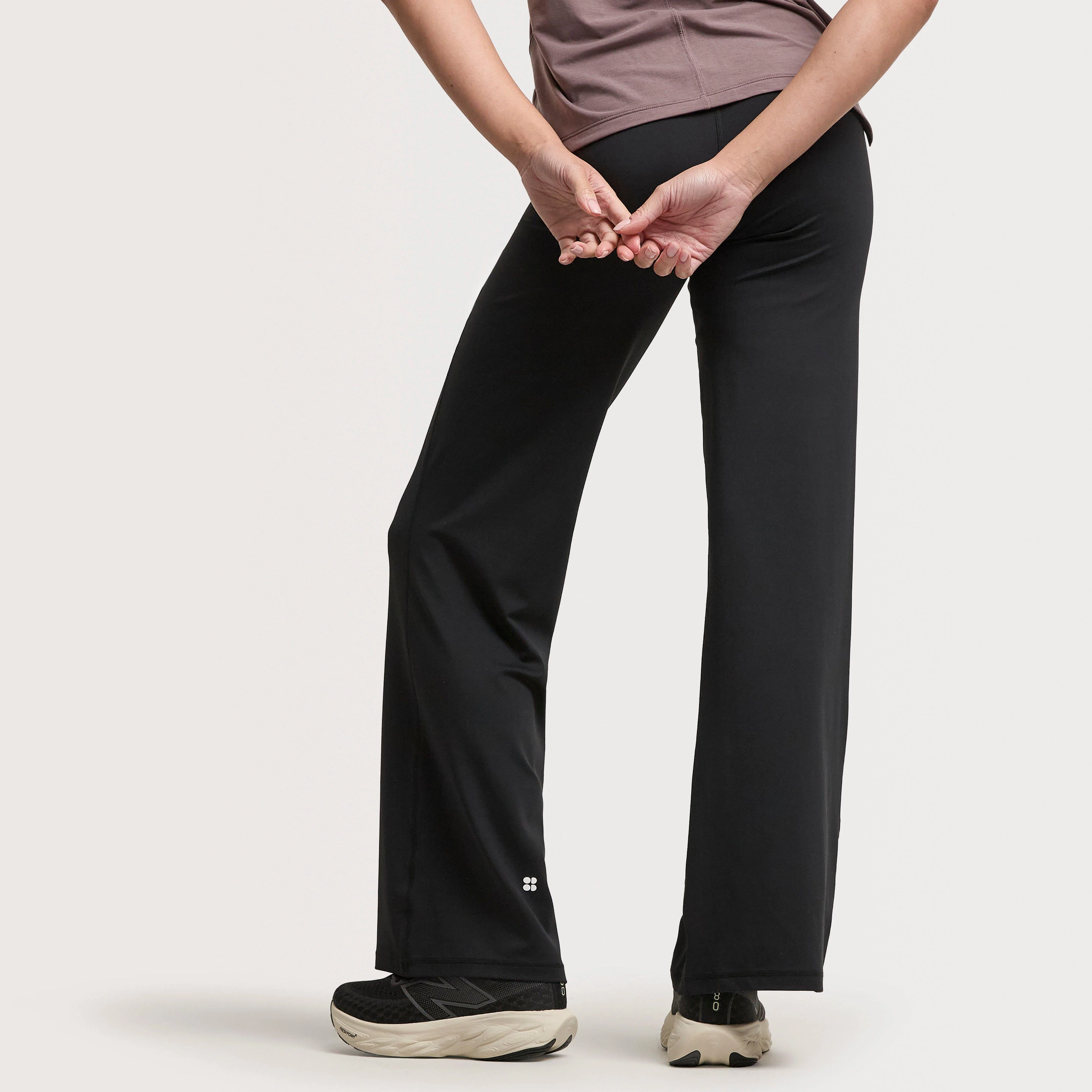 Women's All-Day Wide Leg Trouser - Image 3