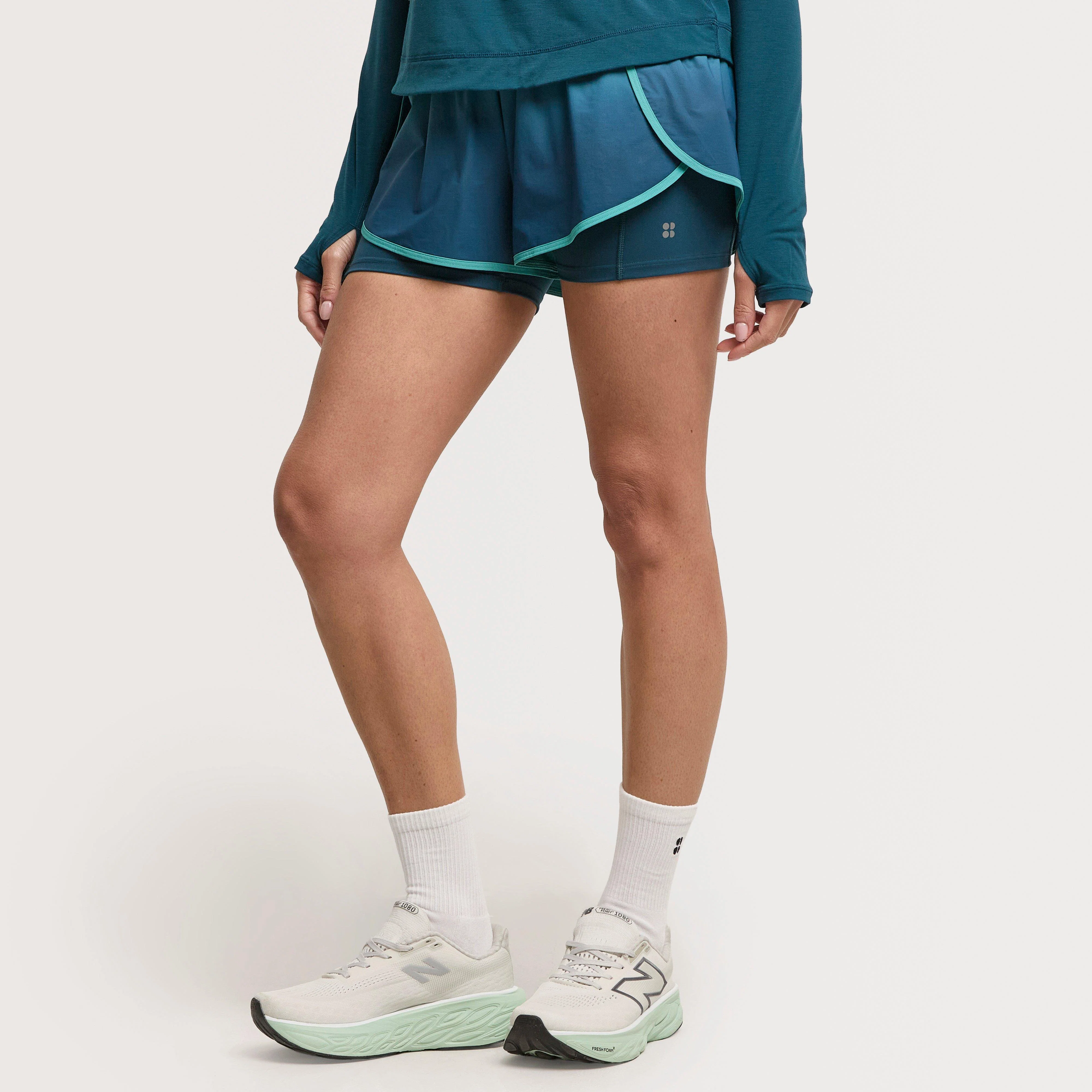 Women's Get Set 2-in-1 Multi-Train Shorts - Image 2
