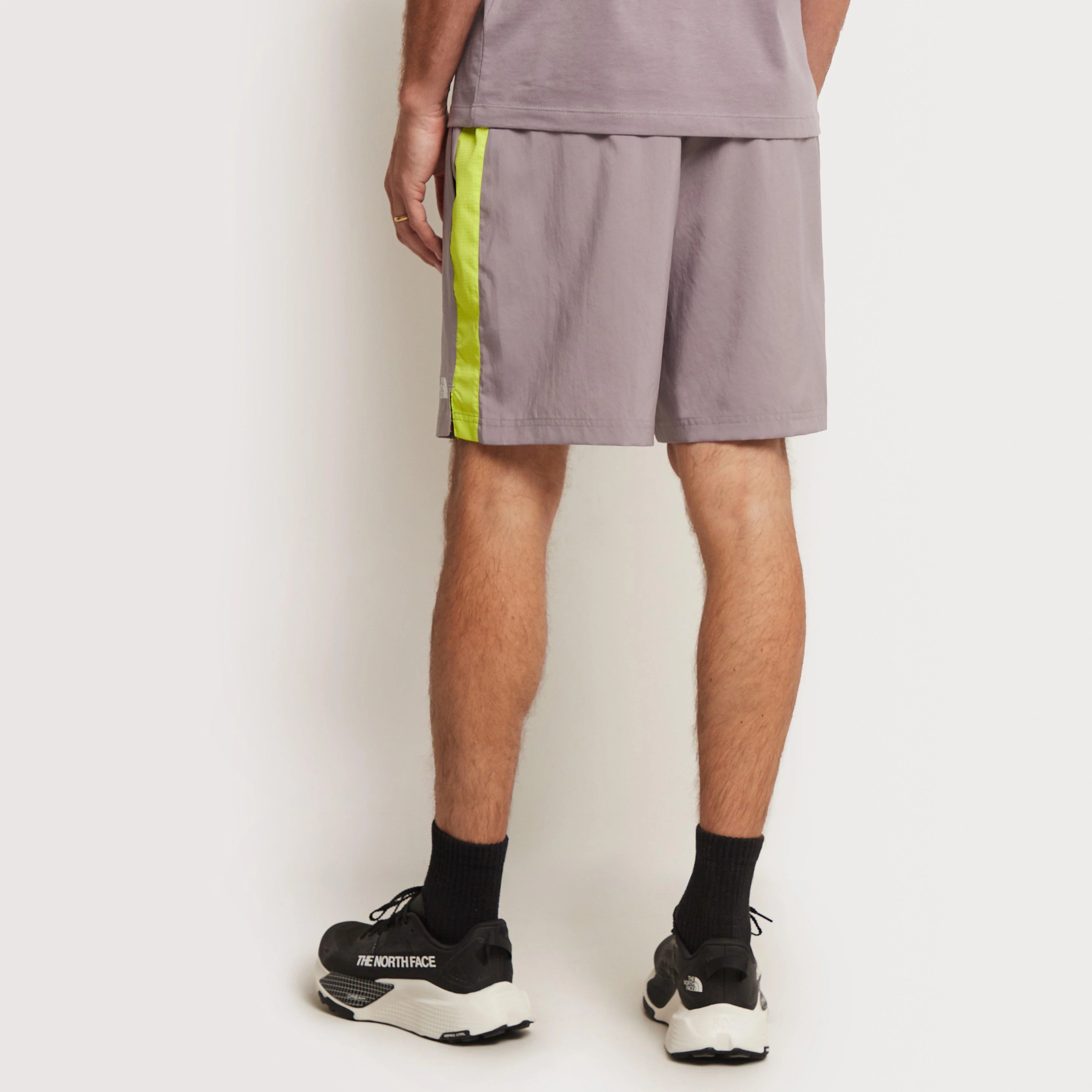 Men’s 24/7 Colourblock Shorts - Image 4