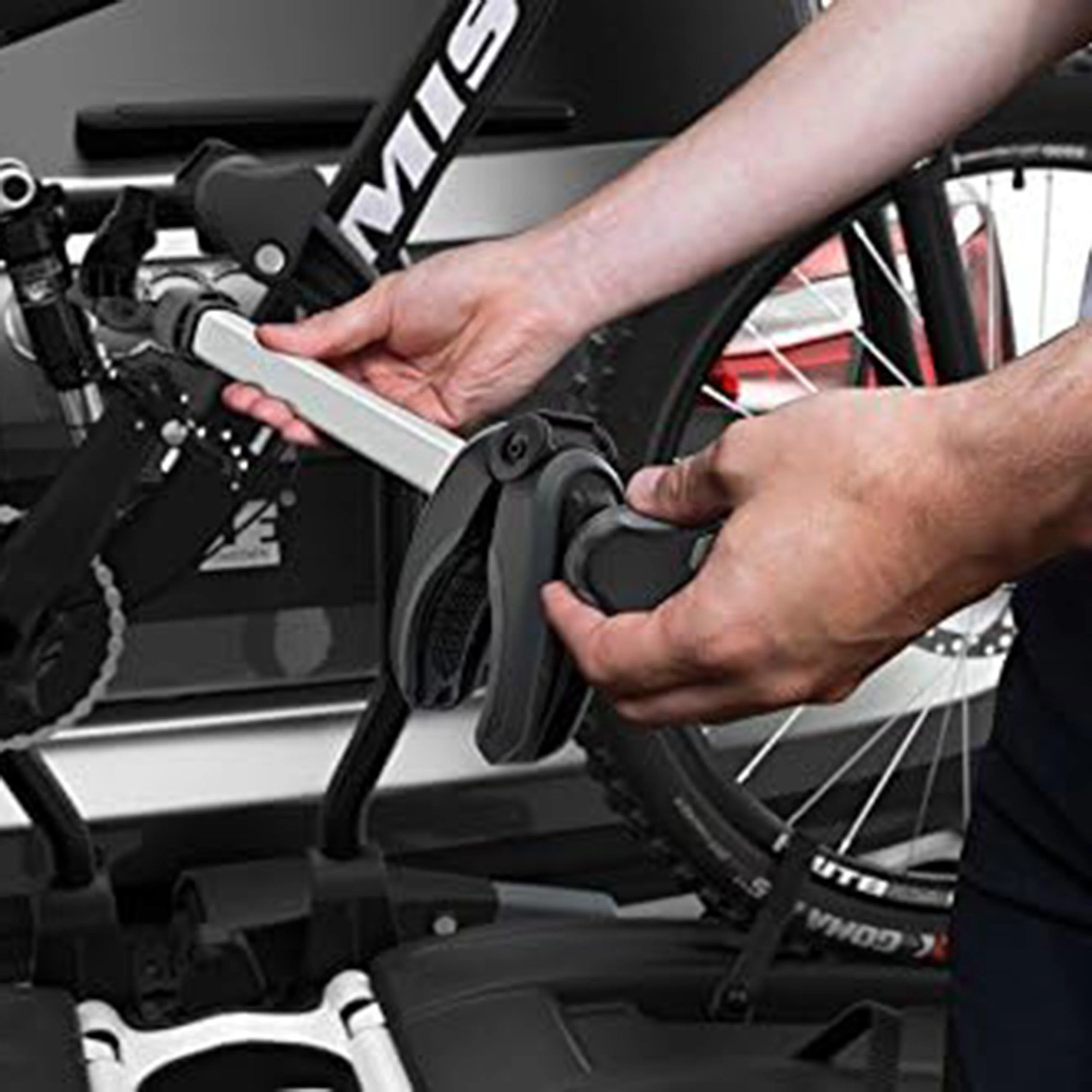 EasyFold XT 2 Bike Rack 13 Pin - Image 6
