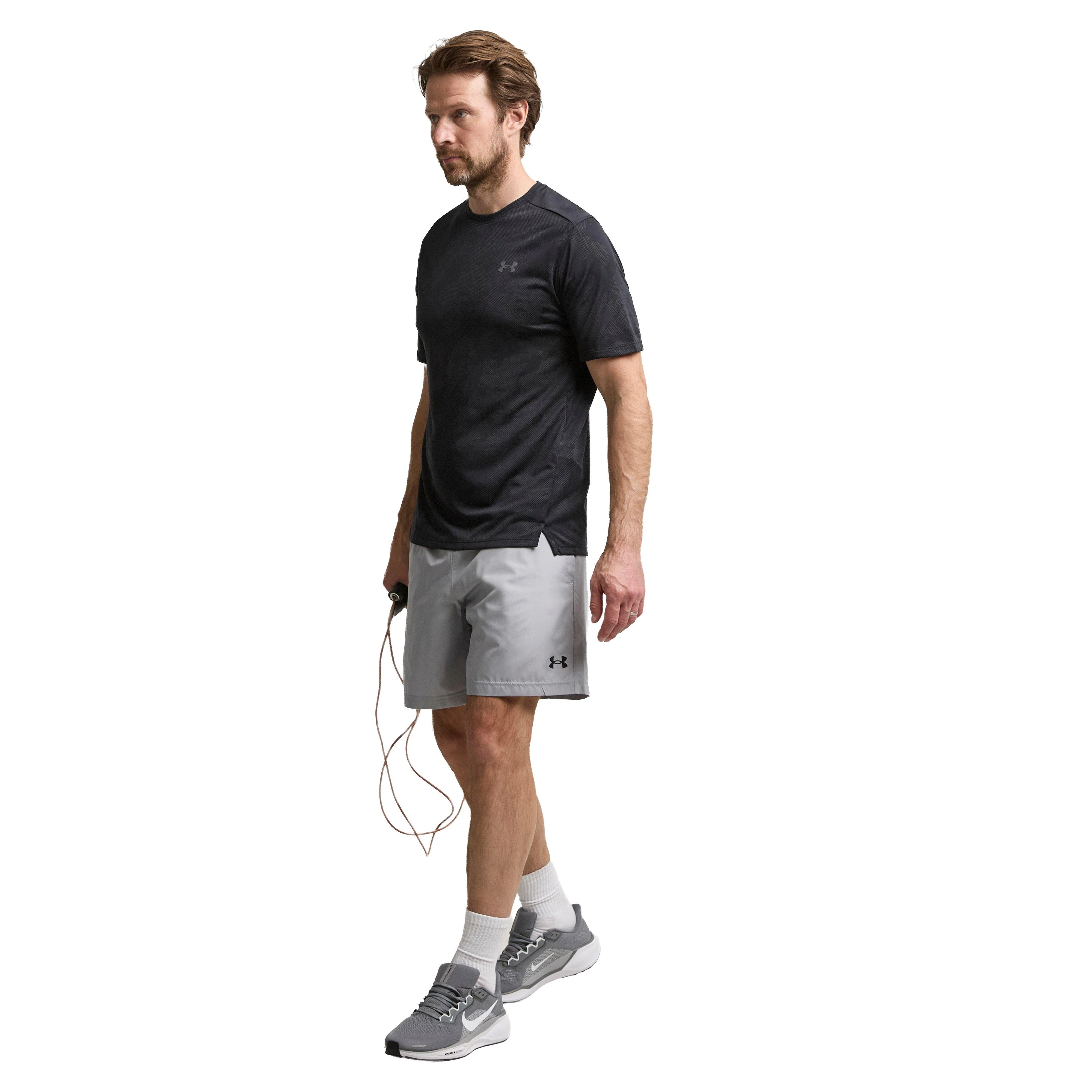 Men's Tech™ Vent 7" Shorts. - Image 5