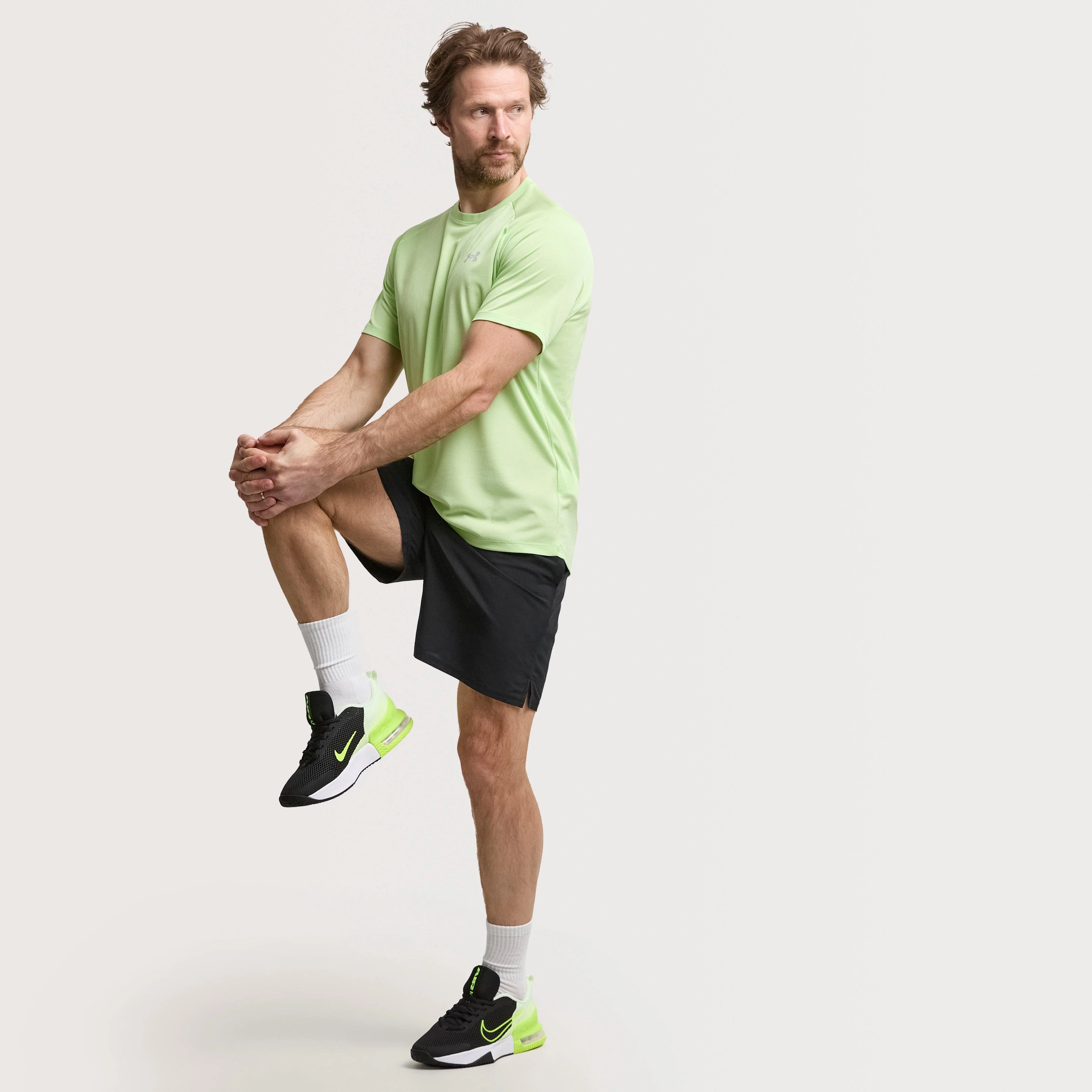 Men's UA Tech™ Textured Short Sleeve T-Shirt - Image 2