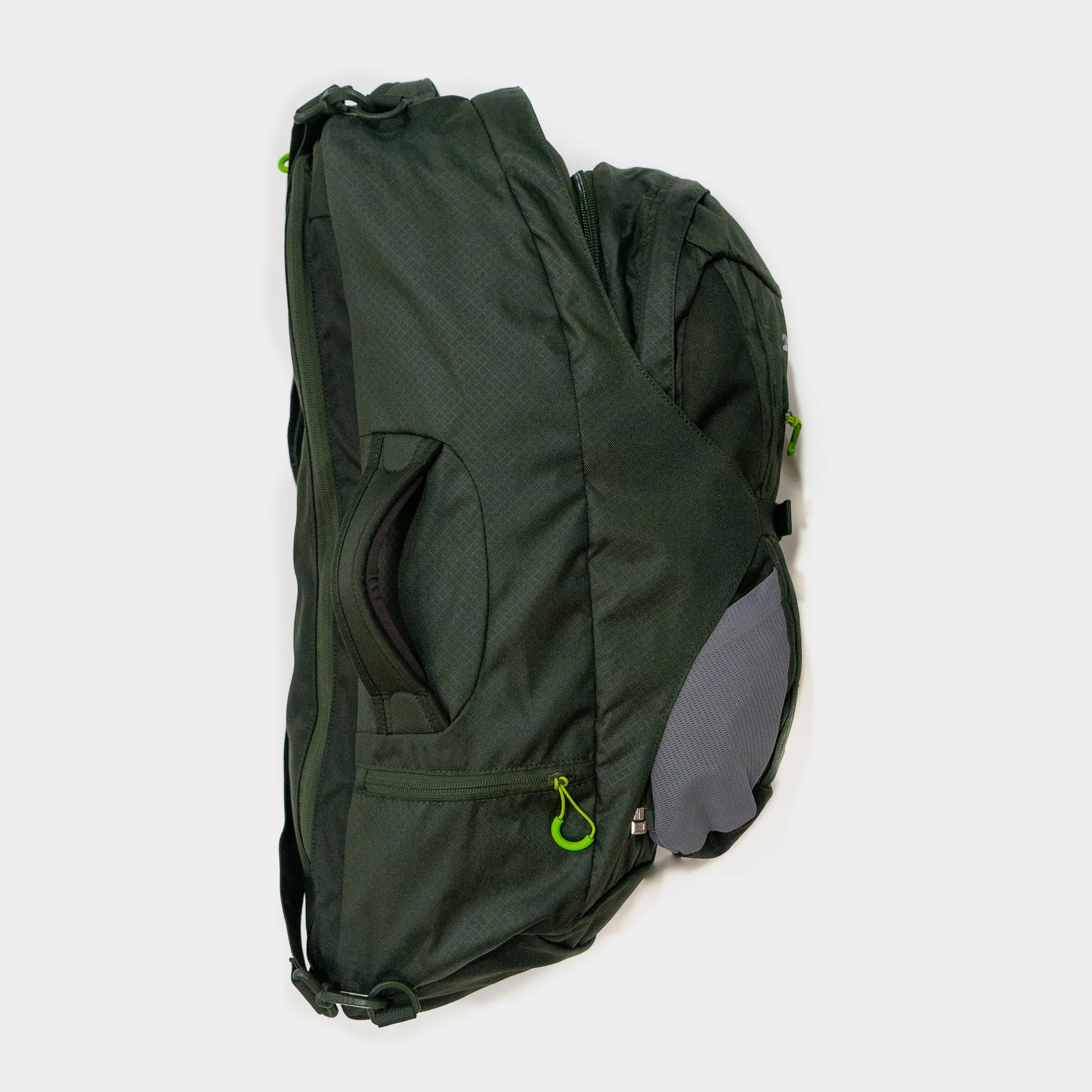 Global 60L + 20L Travel Backpack - Image 4