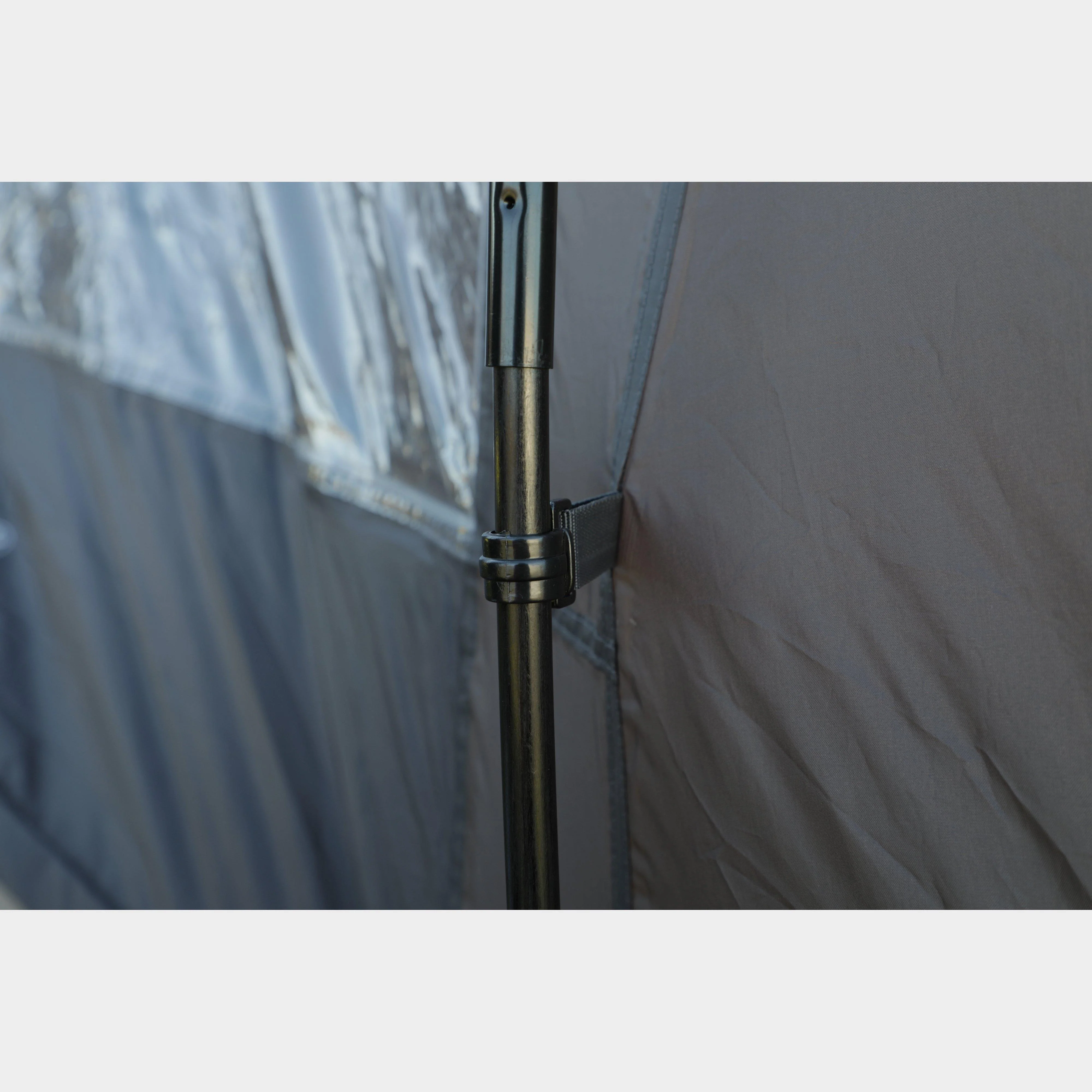 Refurbished Cairns Low Campervan Awning - Image 10