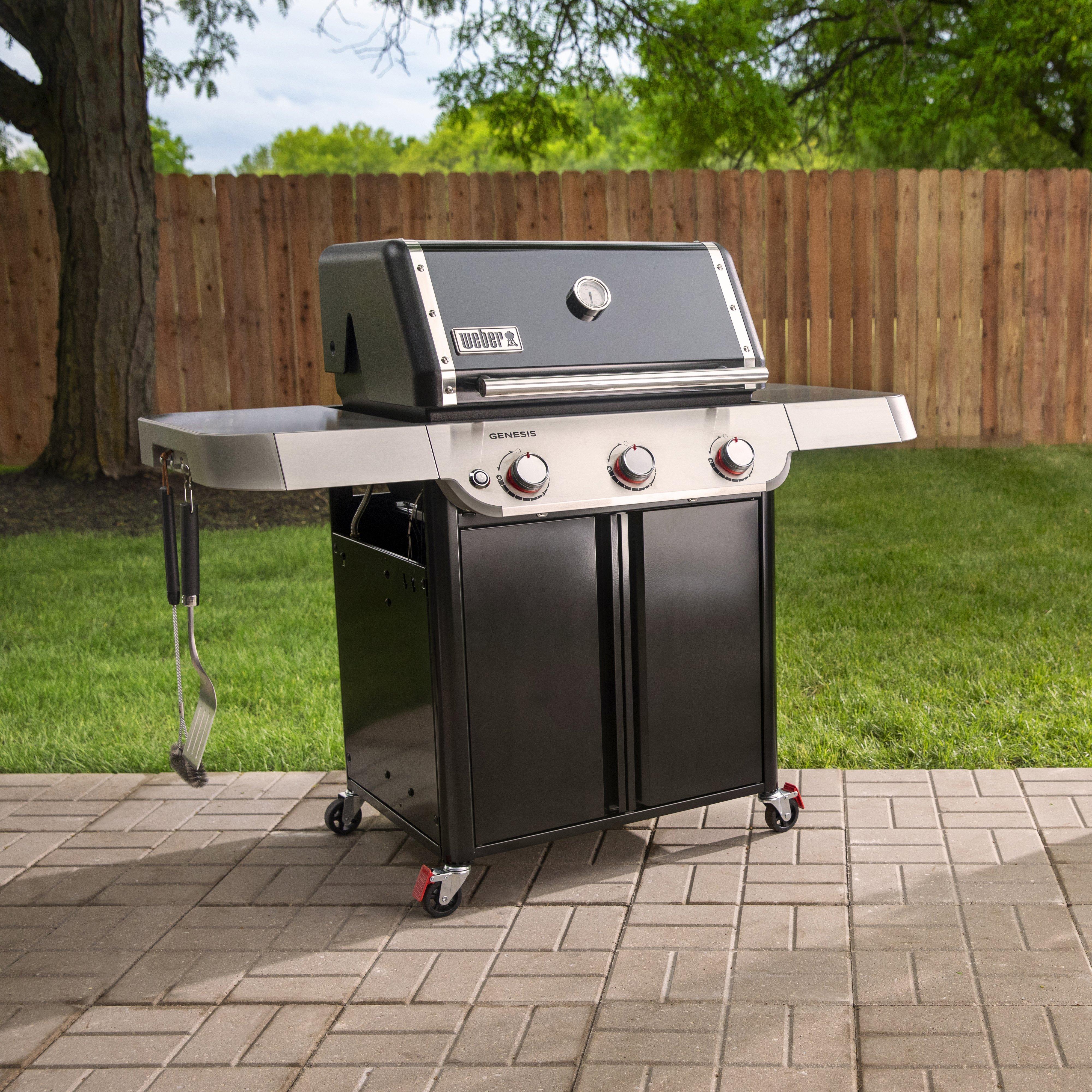 Genesis E-315 Gas Barbecue - Image 2
