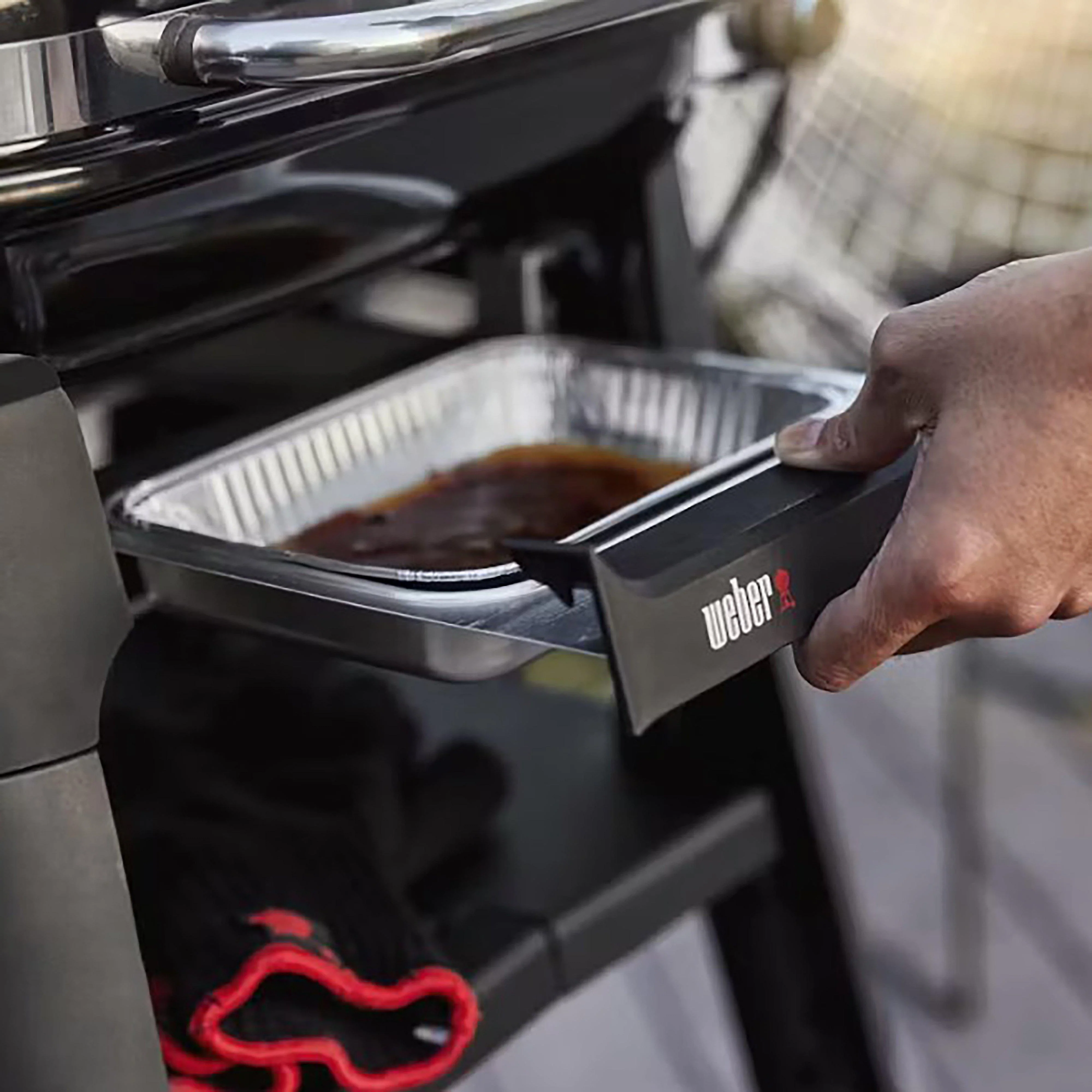 Lumin Electric Barbecue With Stand - Image 5