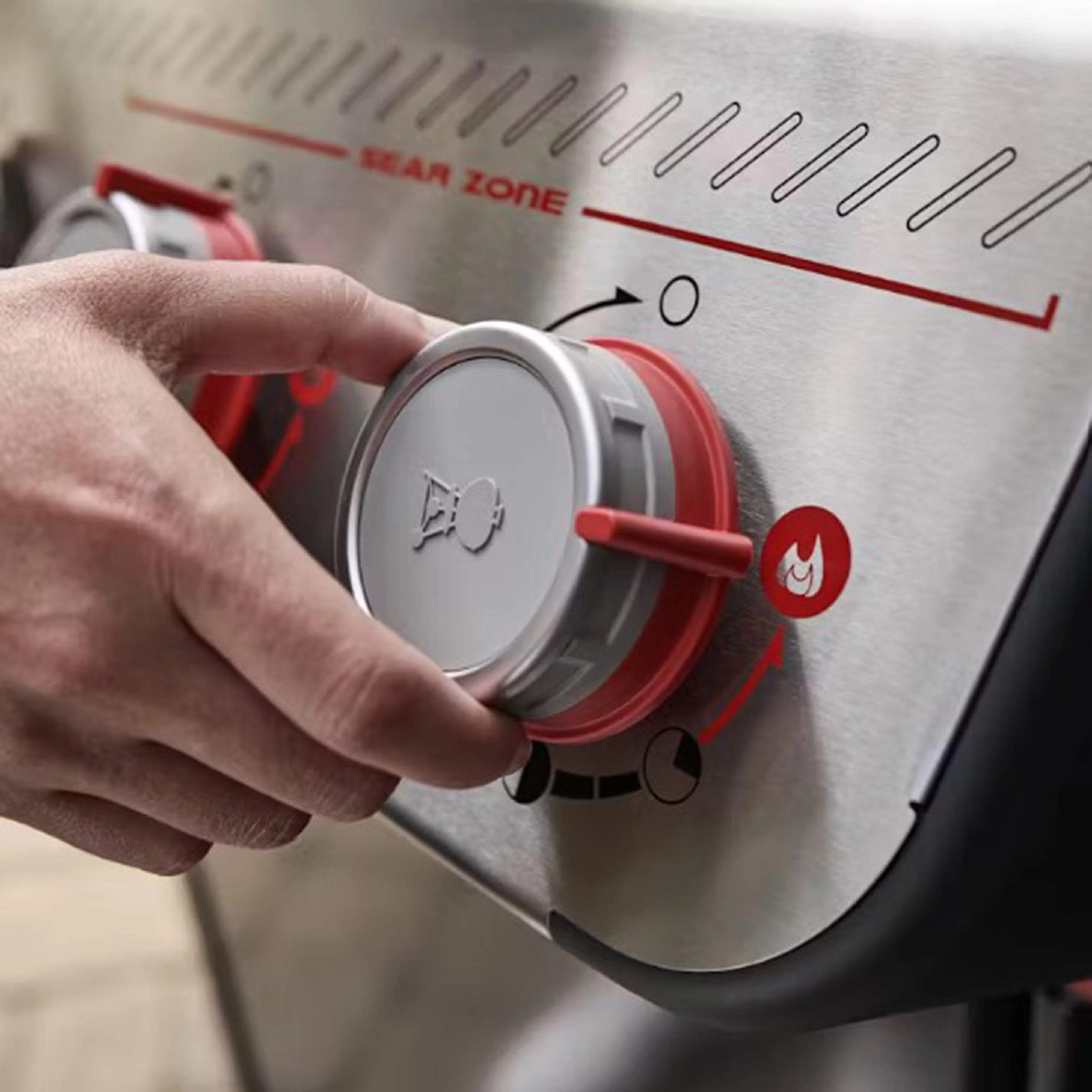 Spirit® E-335 Gas Barbecue - Image 5