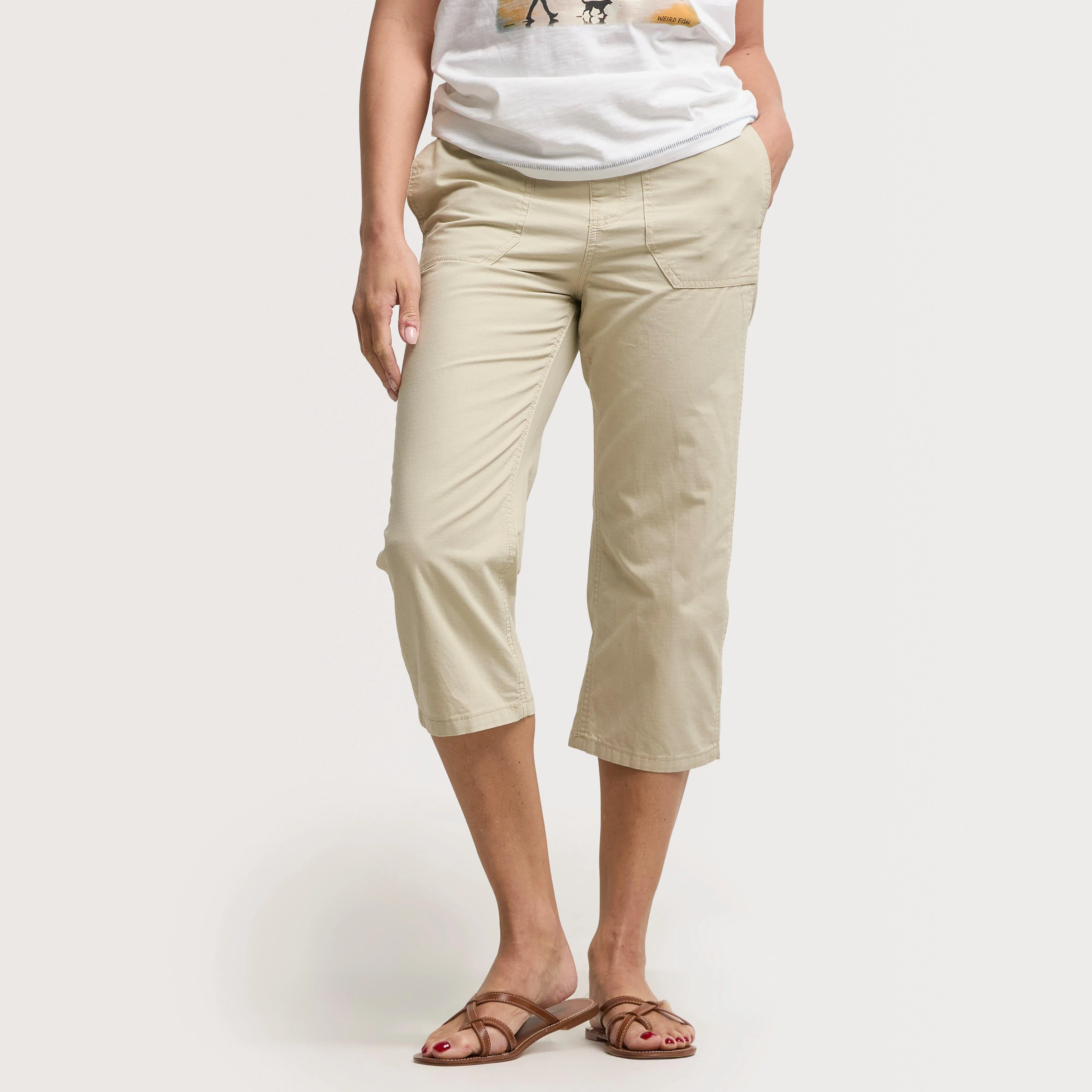 Women's Anyar 3/4 Length Ripstop Trousers - Image 2
