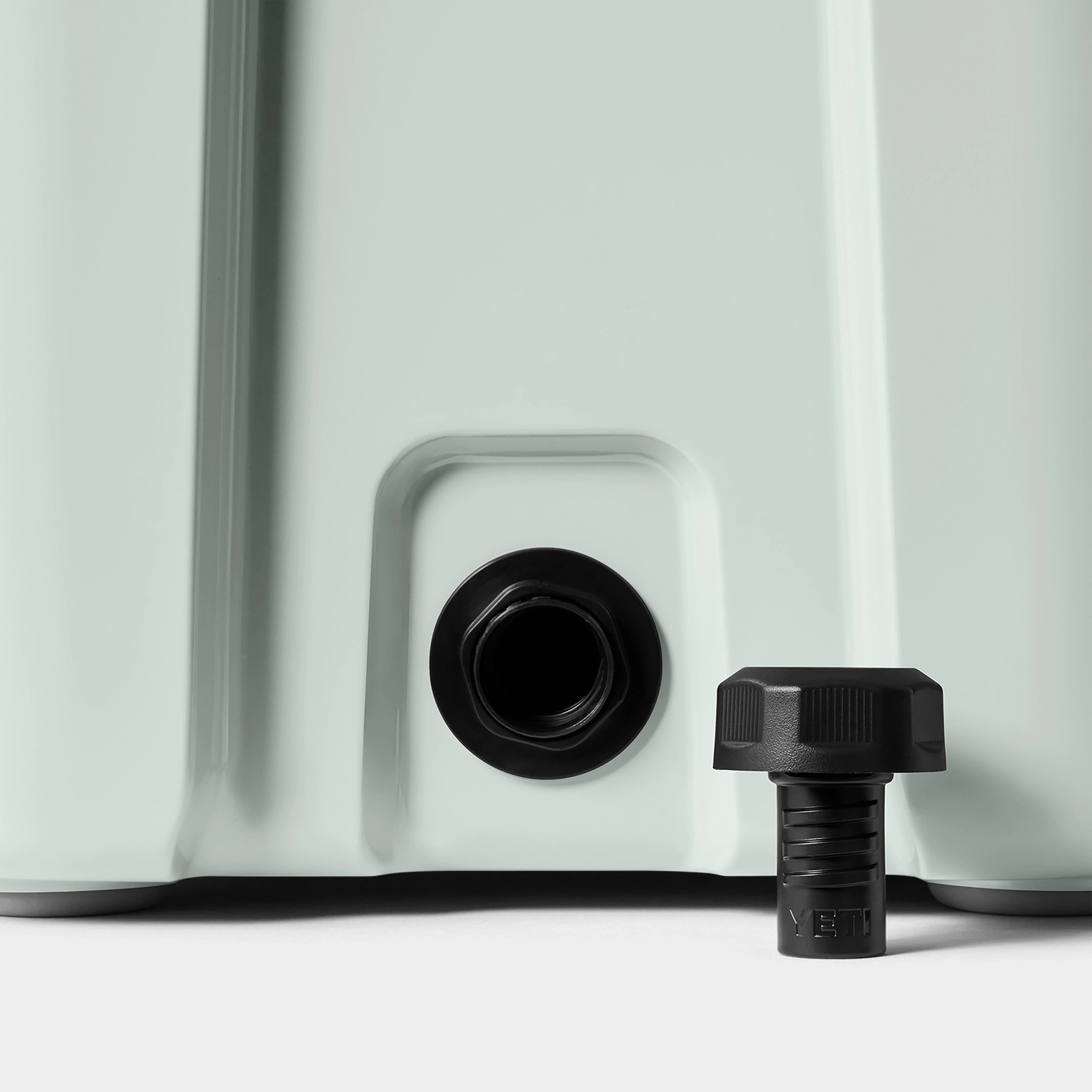 Roadie® 24 2.0 Cool Box - Image 4