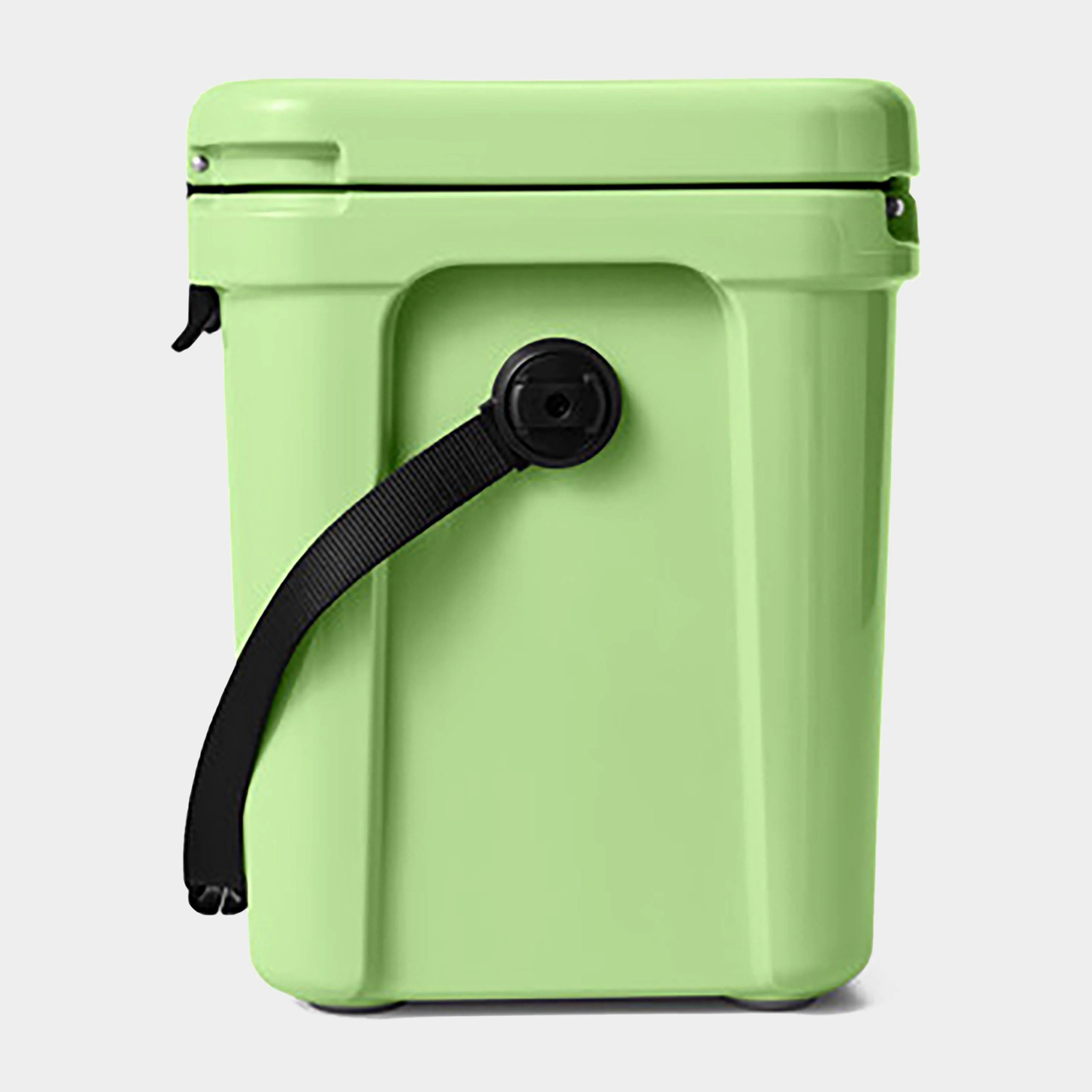Roadie® 24 Cool Box - Image 6