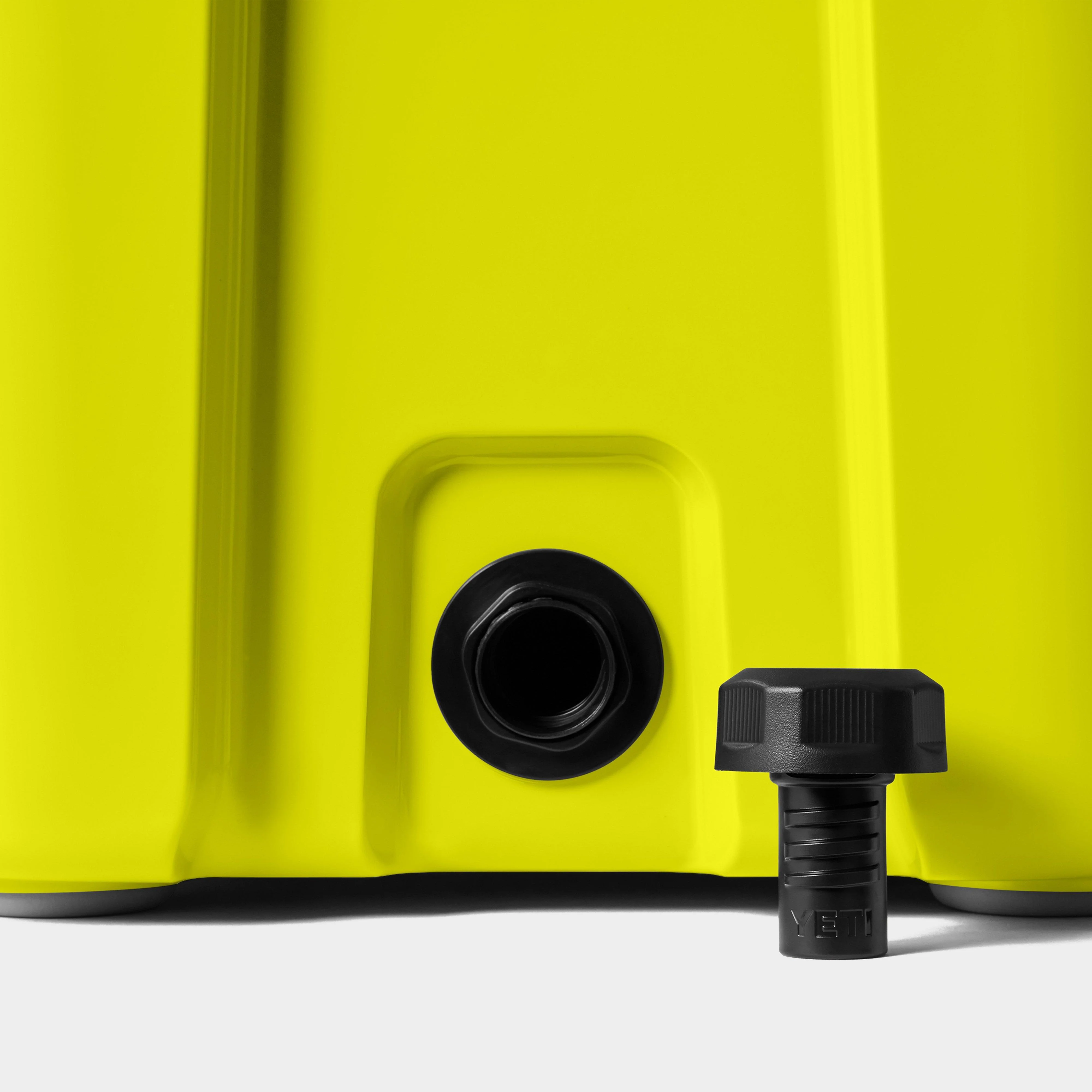 Roadie® 24 Hard Cooler - Image 7