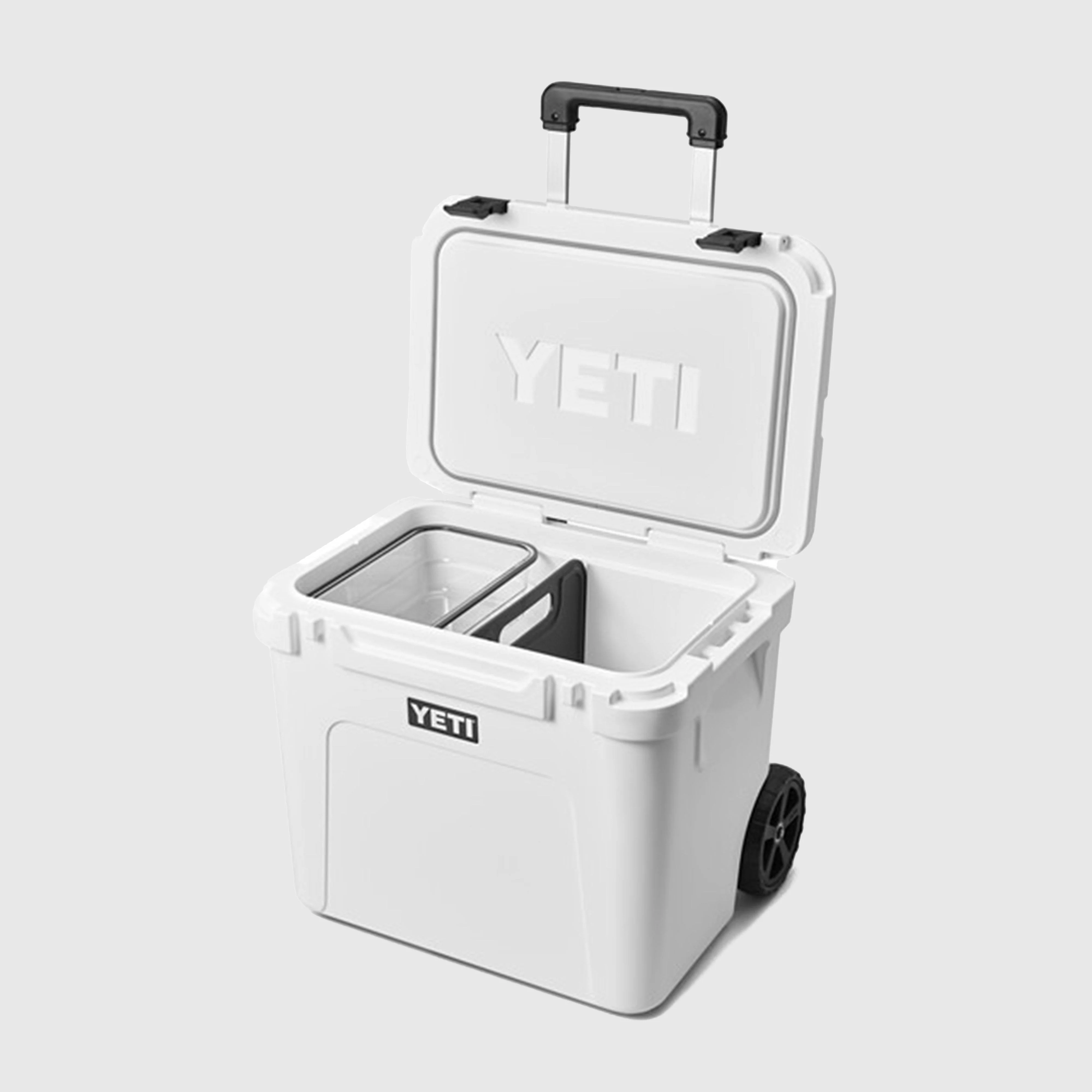 Roadie® 60 Wheeled Cool Box - Image 3