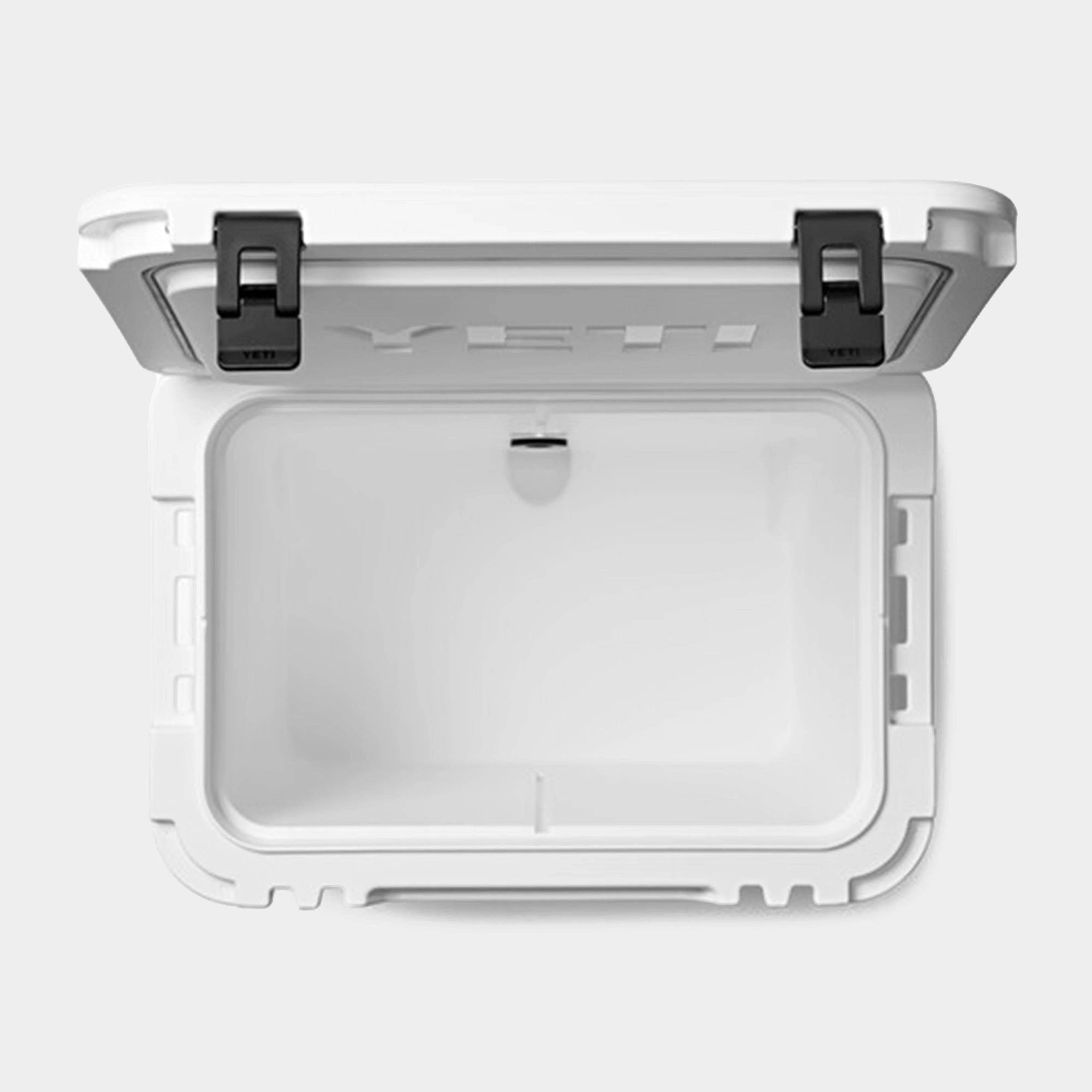 Roadie® 60 Wheeled Cool Box - Image 4